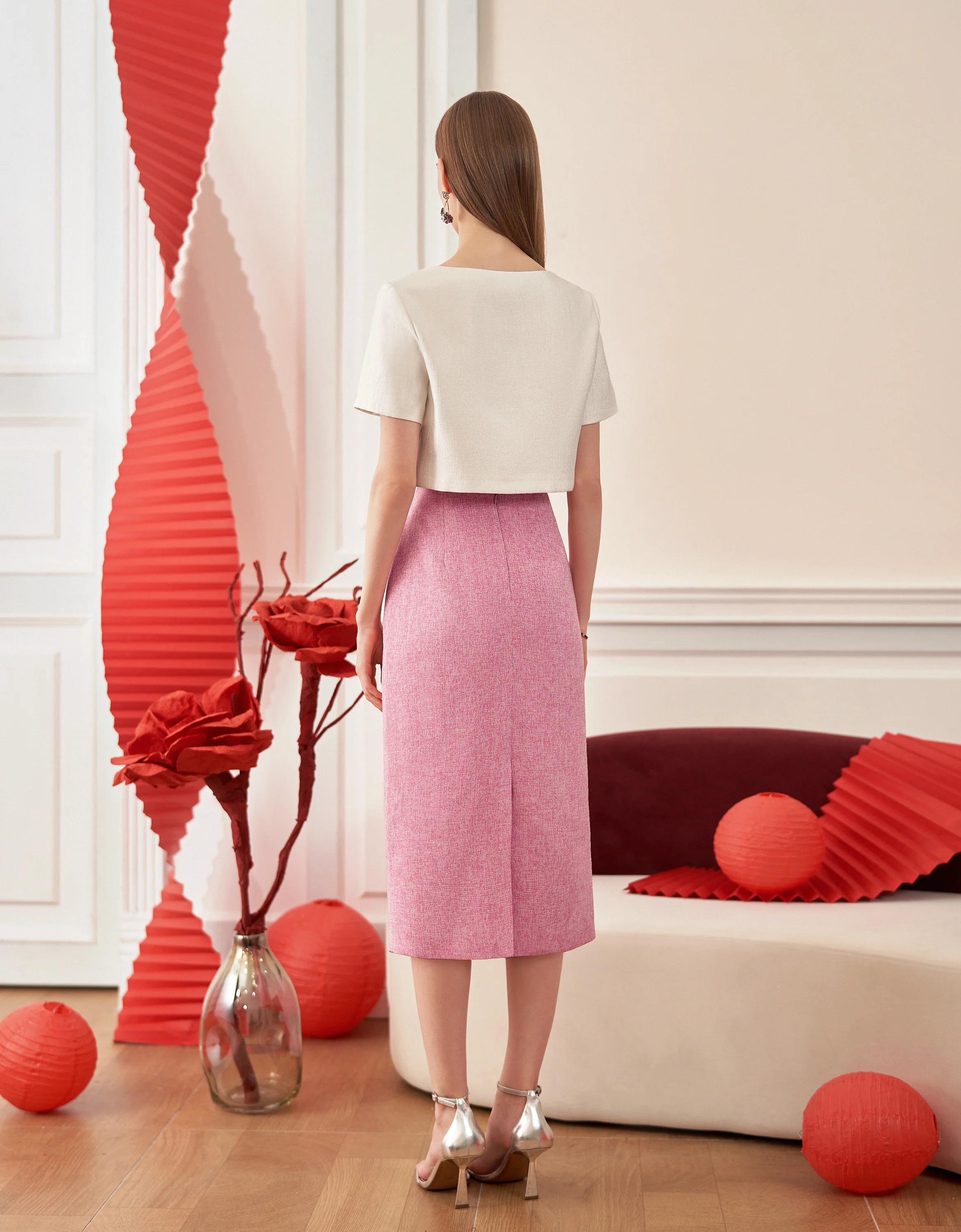Back Slit Textured Midi Skirt - Image 3