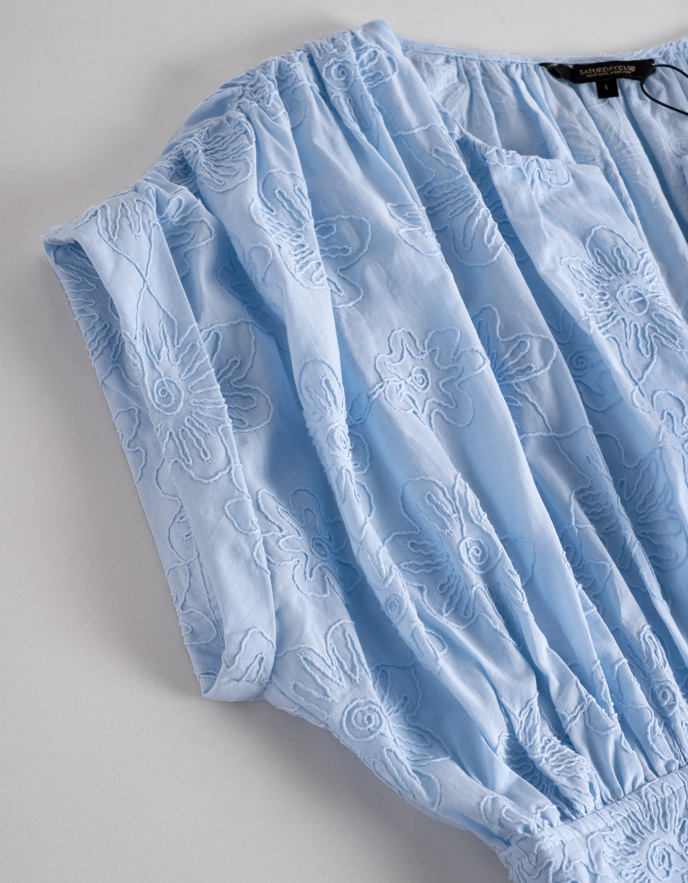 Button Front Ruffled Hem Pleated Dress - Image 5