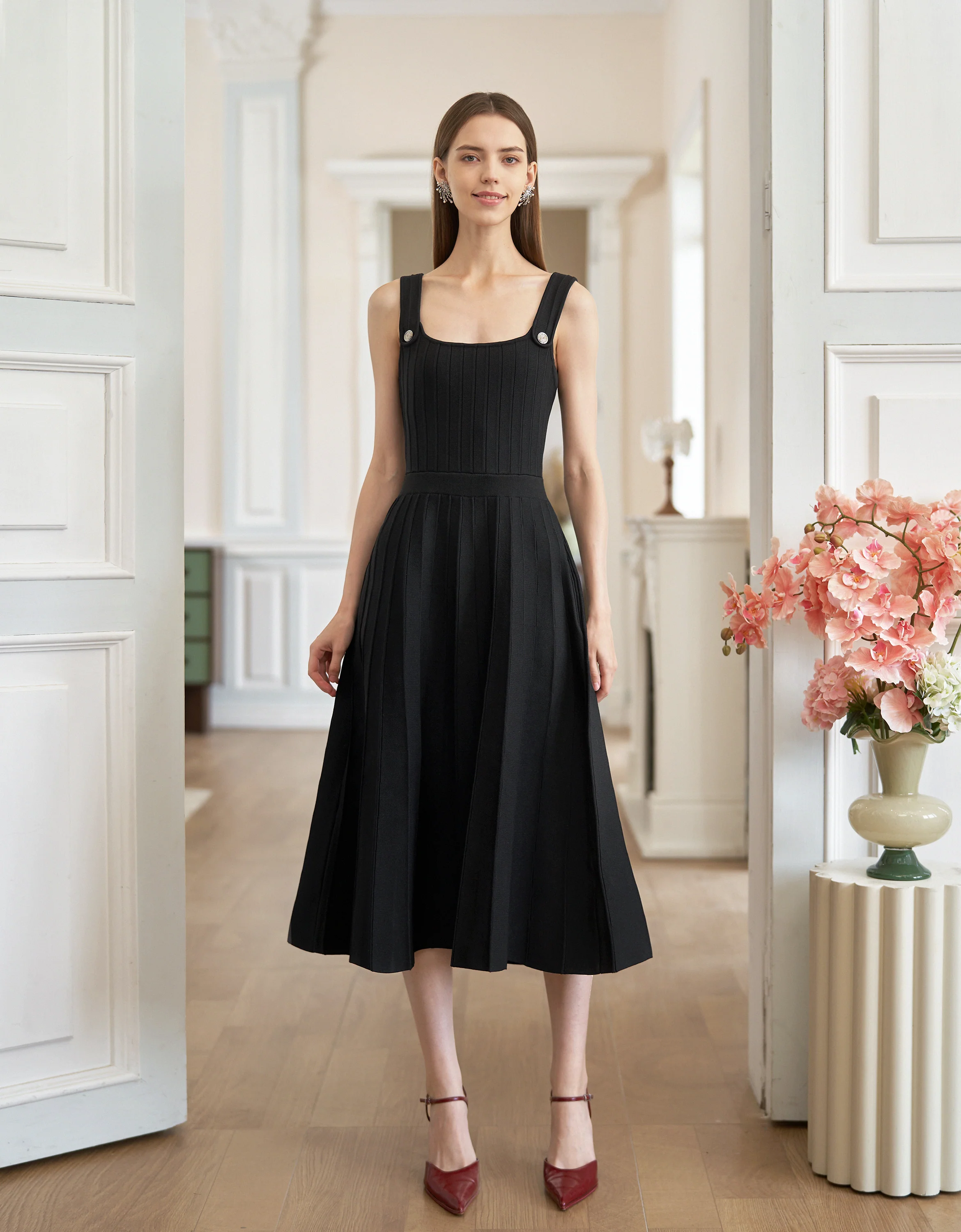 Buttoned Straps Slim Fit Midi Knit Dress