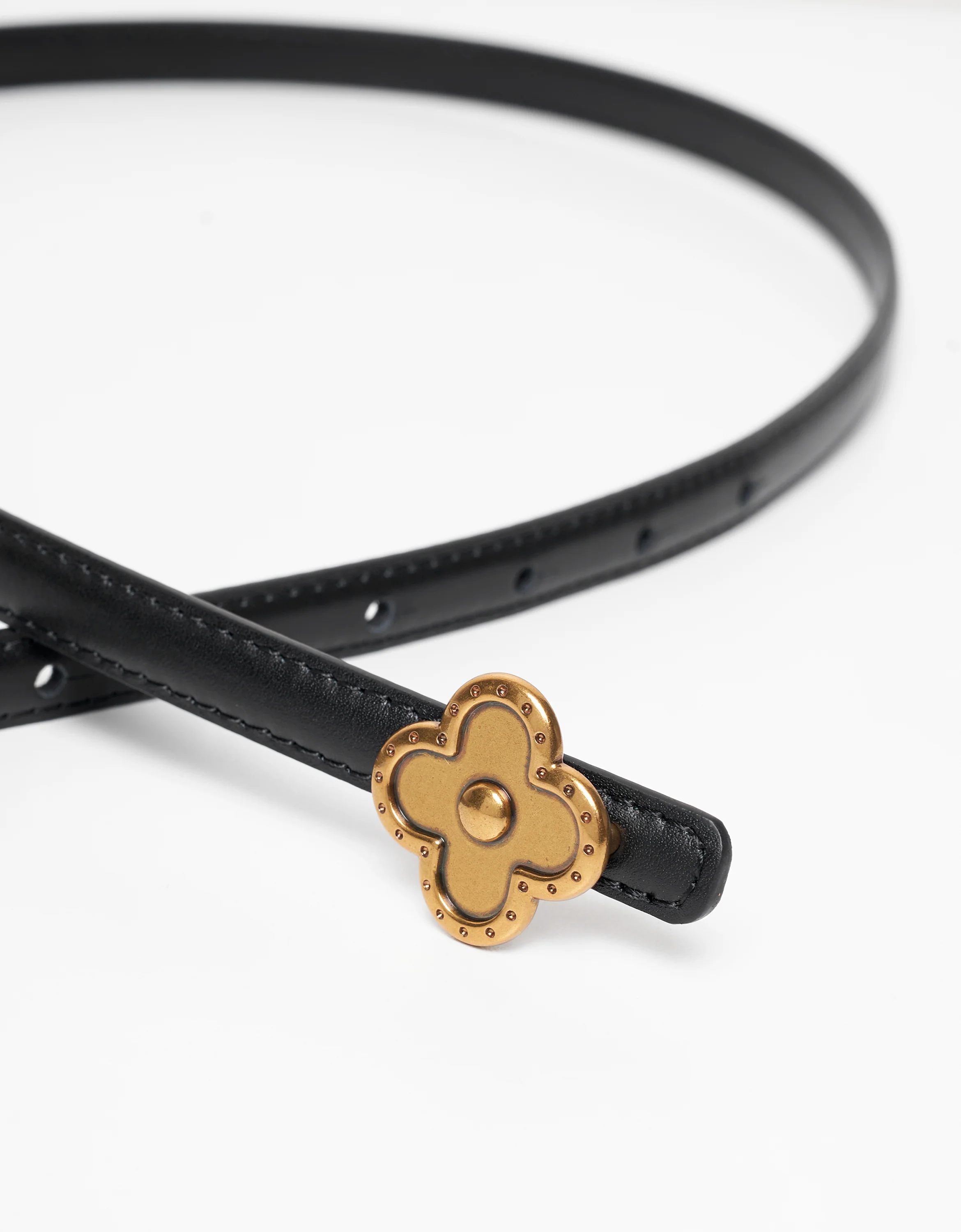 Clover Buckle Thin Leather Belt - Image 3