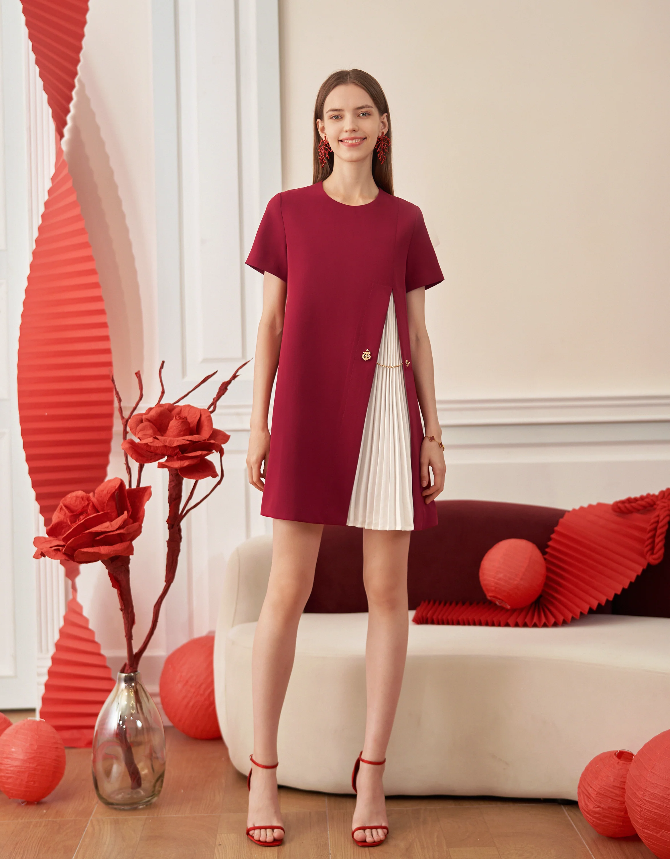 Colorblock Pleated Panel Short Sleeve Dress - Image 2