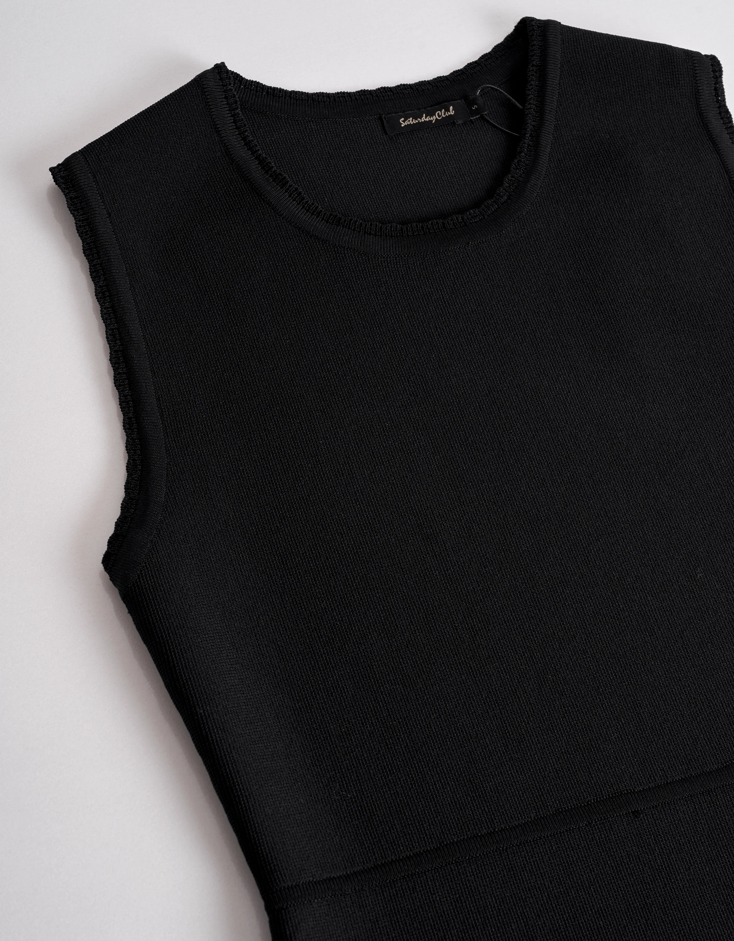 Contrast Ruffled Hem Sleeveless Dress - Image 4