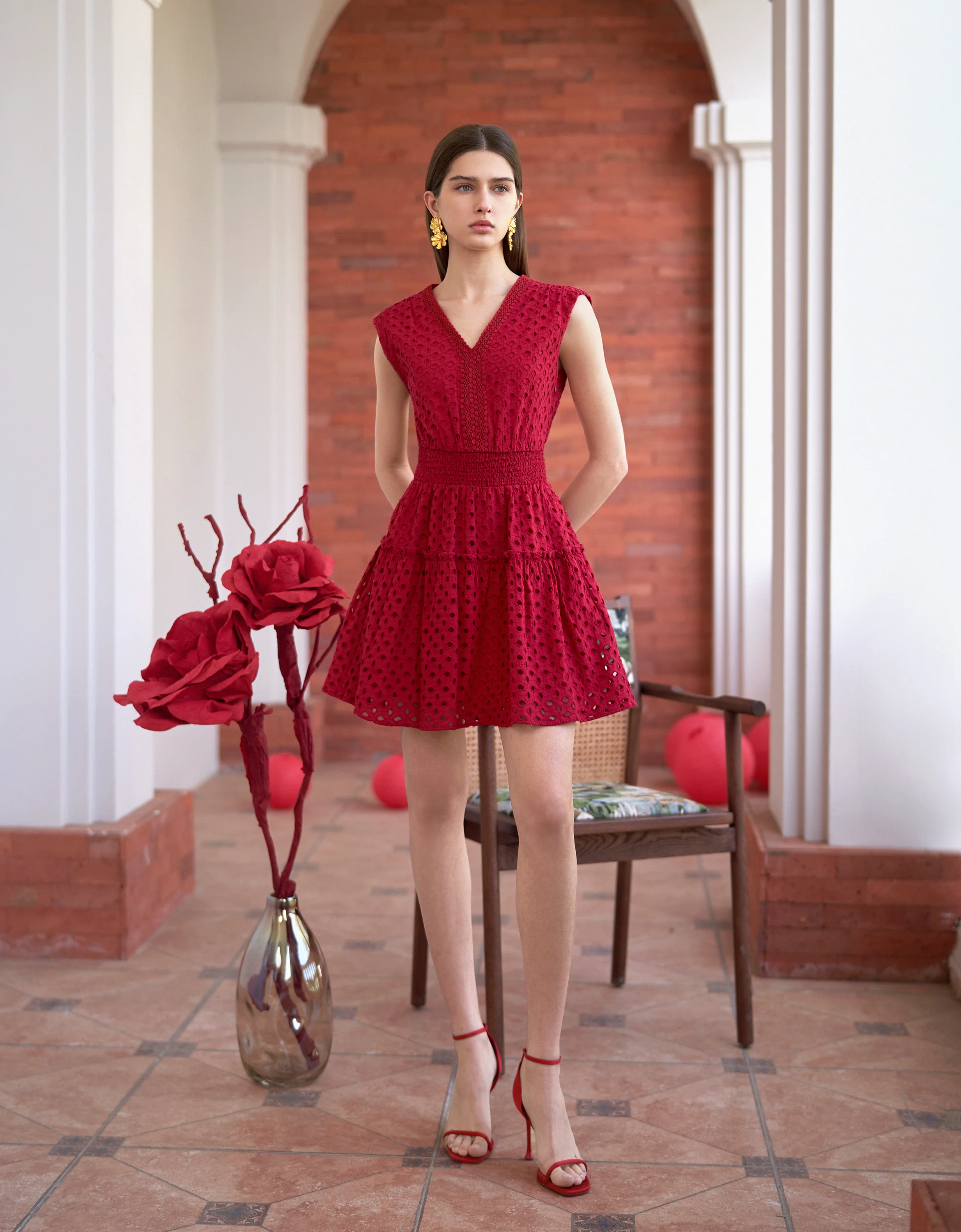 Cutwork Embroidery Elastic Waist Sleeveless Dress - Image 2