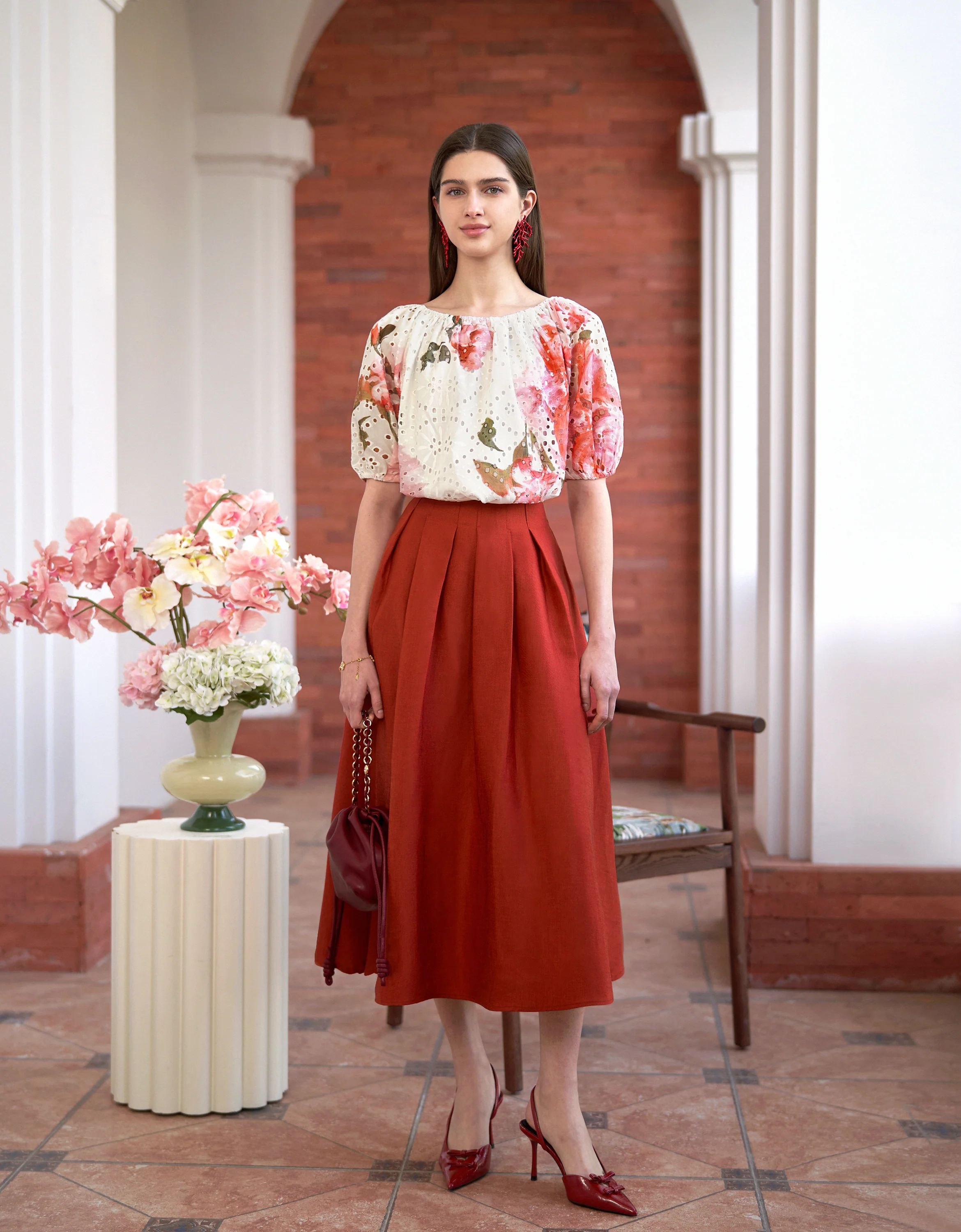 Cutwork Embroidery Off-shoulder Floral Print Top - Image 5
