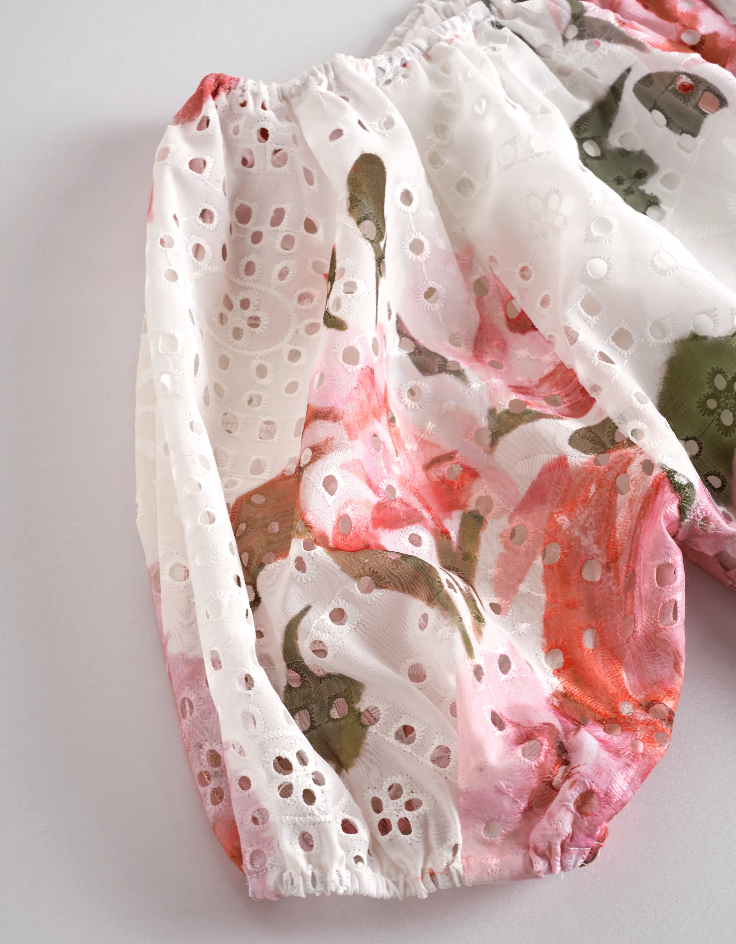 Cutwork Embroidery Off-shoulder Floral Print Top - Image 9