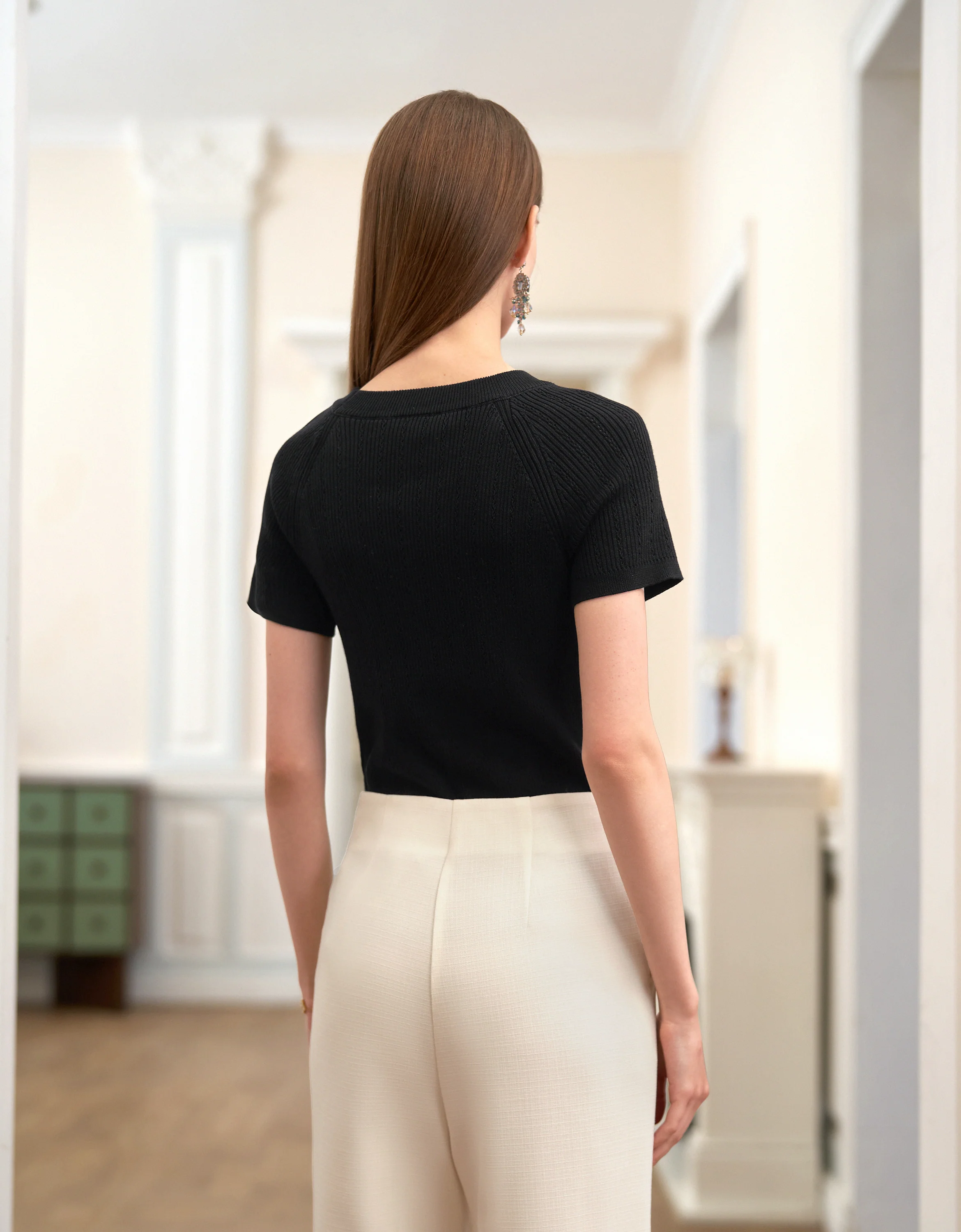 Decorative Shoulder Buttons Short Sleeve Knit Top - Image 3