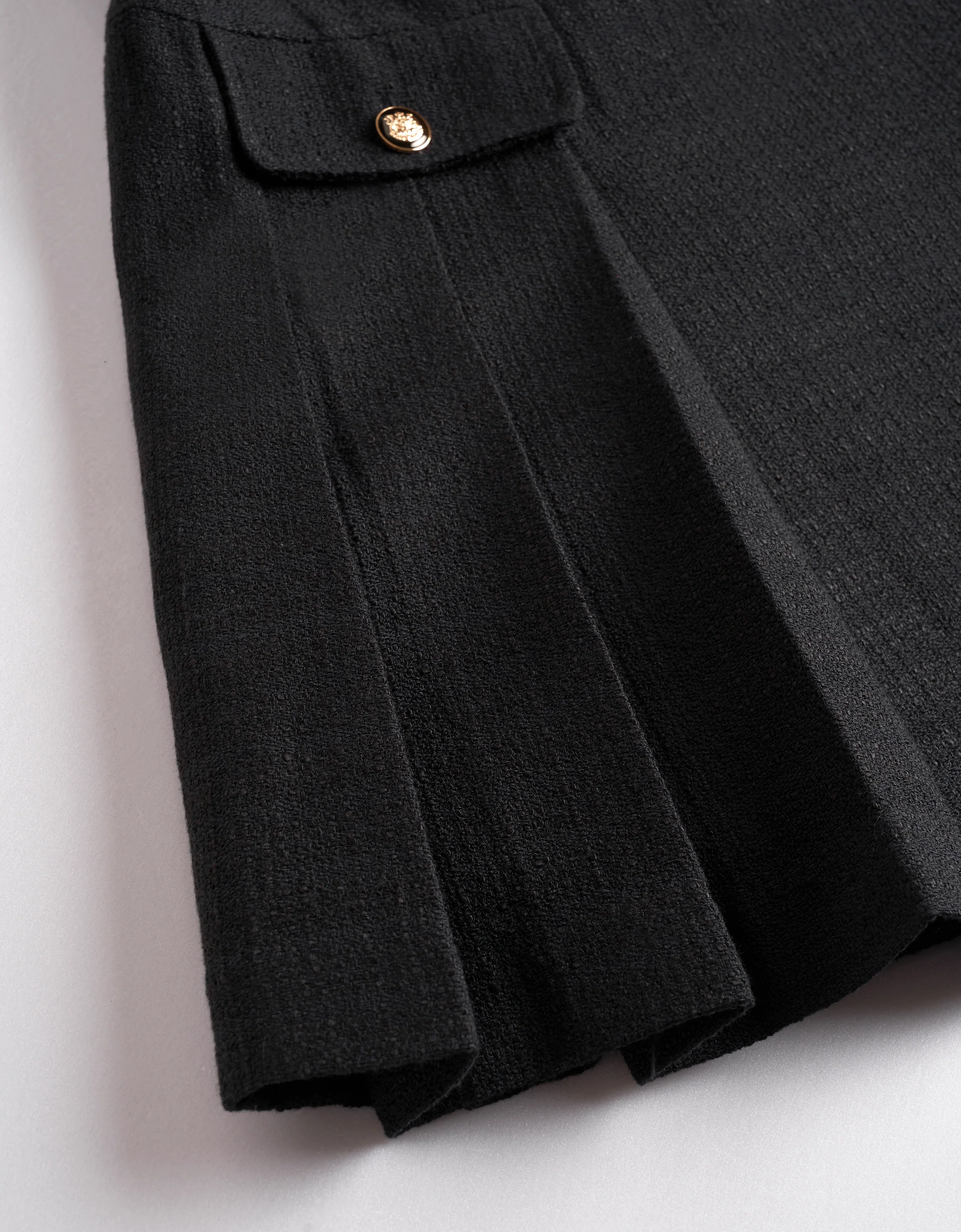 Double-breasted Chain Embellished Pleated Dress - Image 6