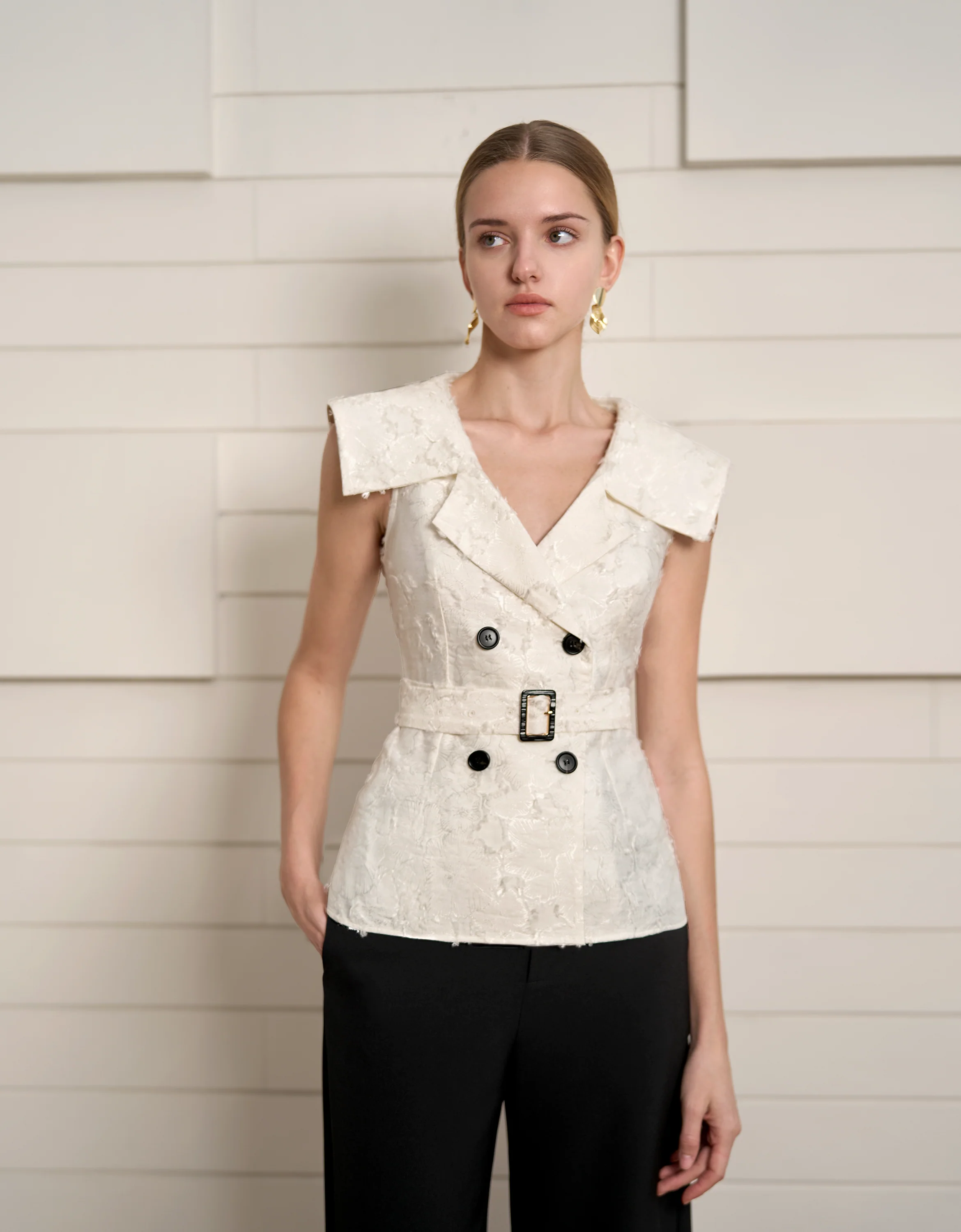 Double-breasted Suit Collar Jacquard Vest - Image 3