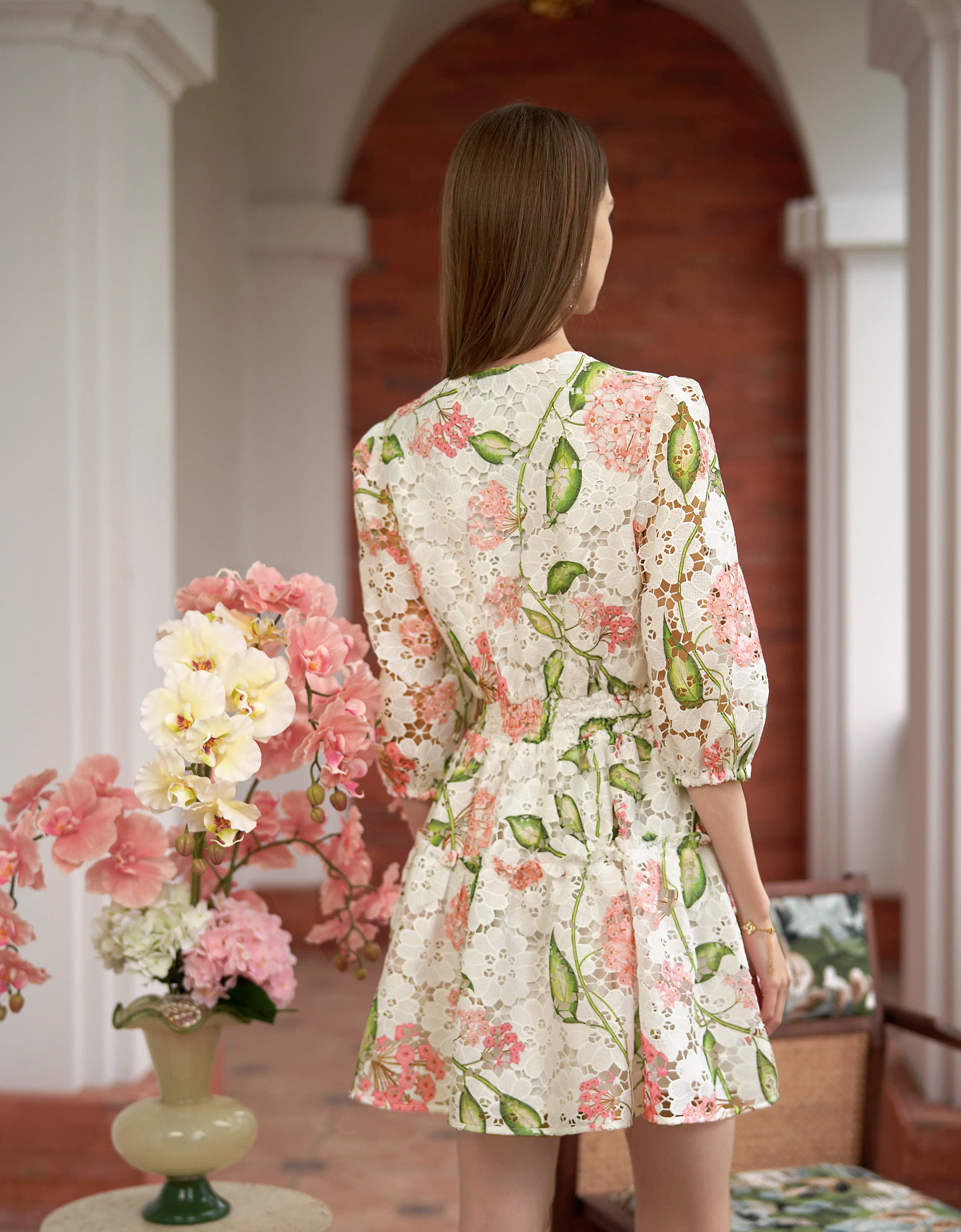 Elastic Waist V-neck Floral Dress - Image 4