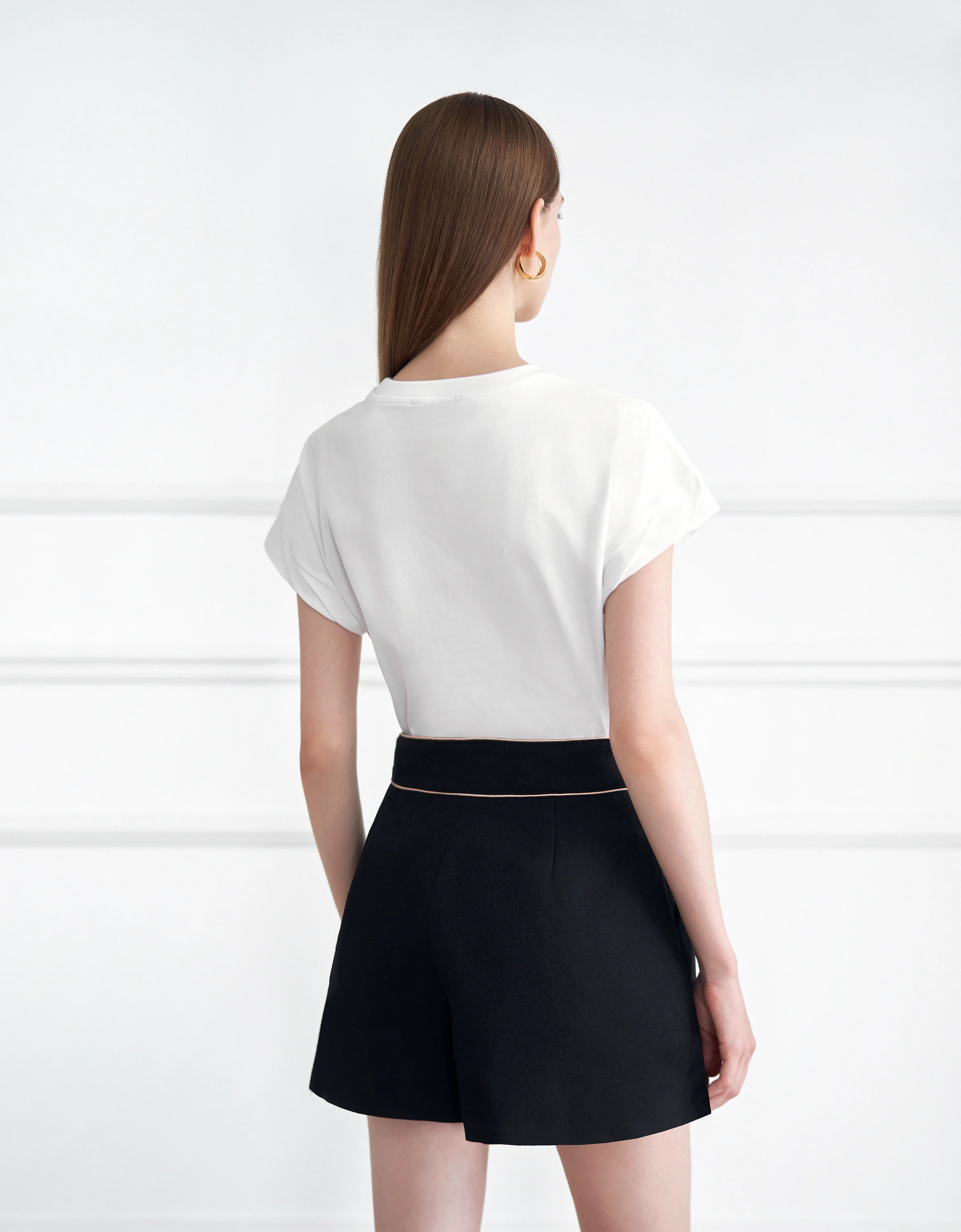 Embossed Button Pocket T-Shirt - Image 14
