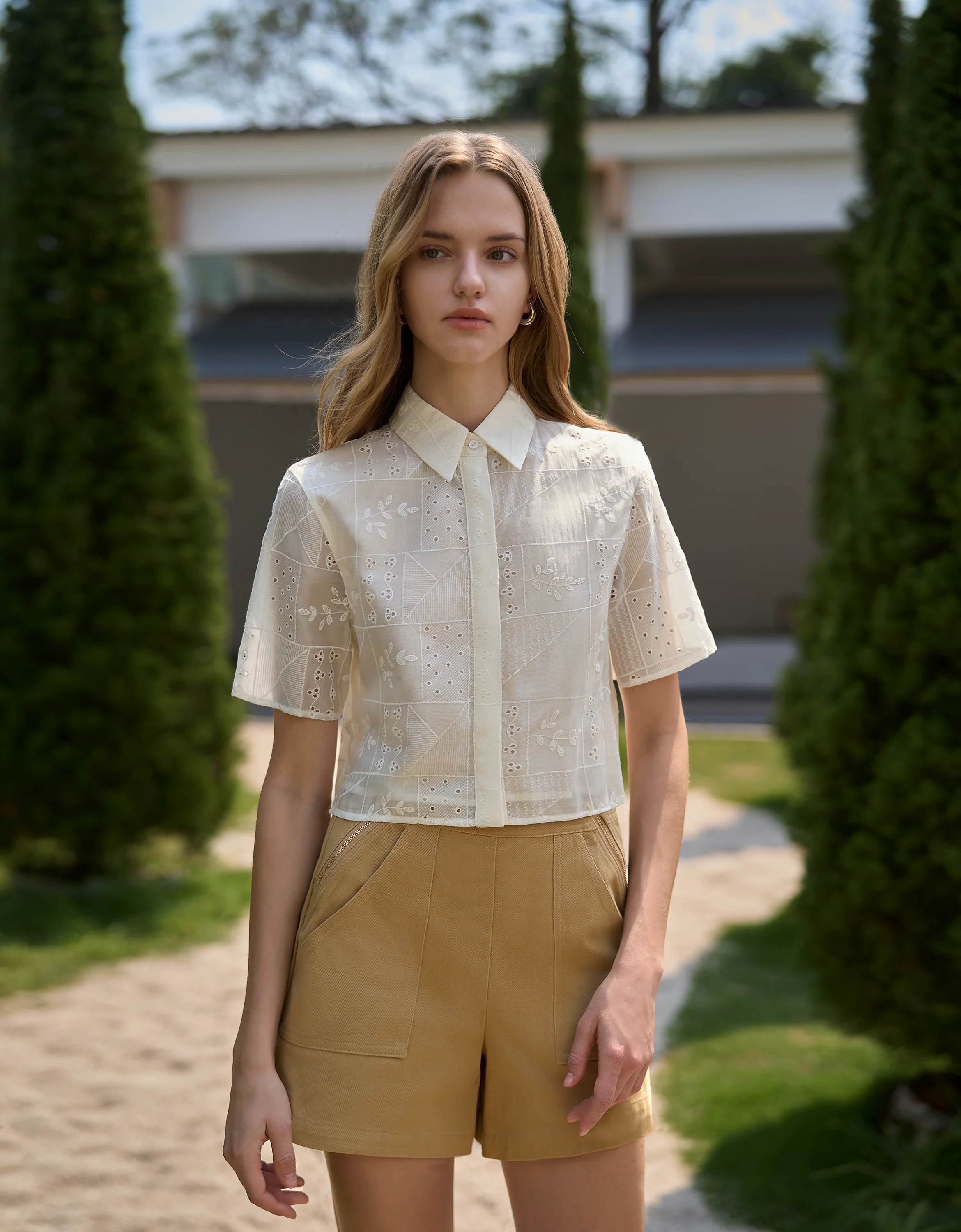 Embroidered Short Sleeve Collared Top