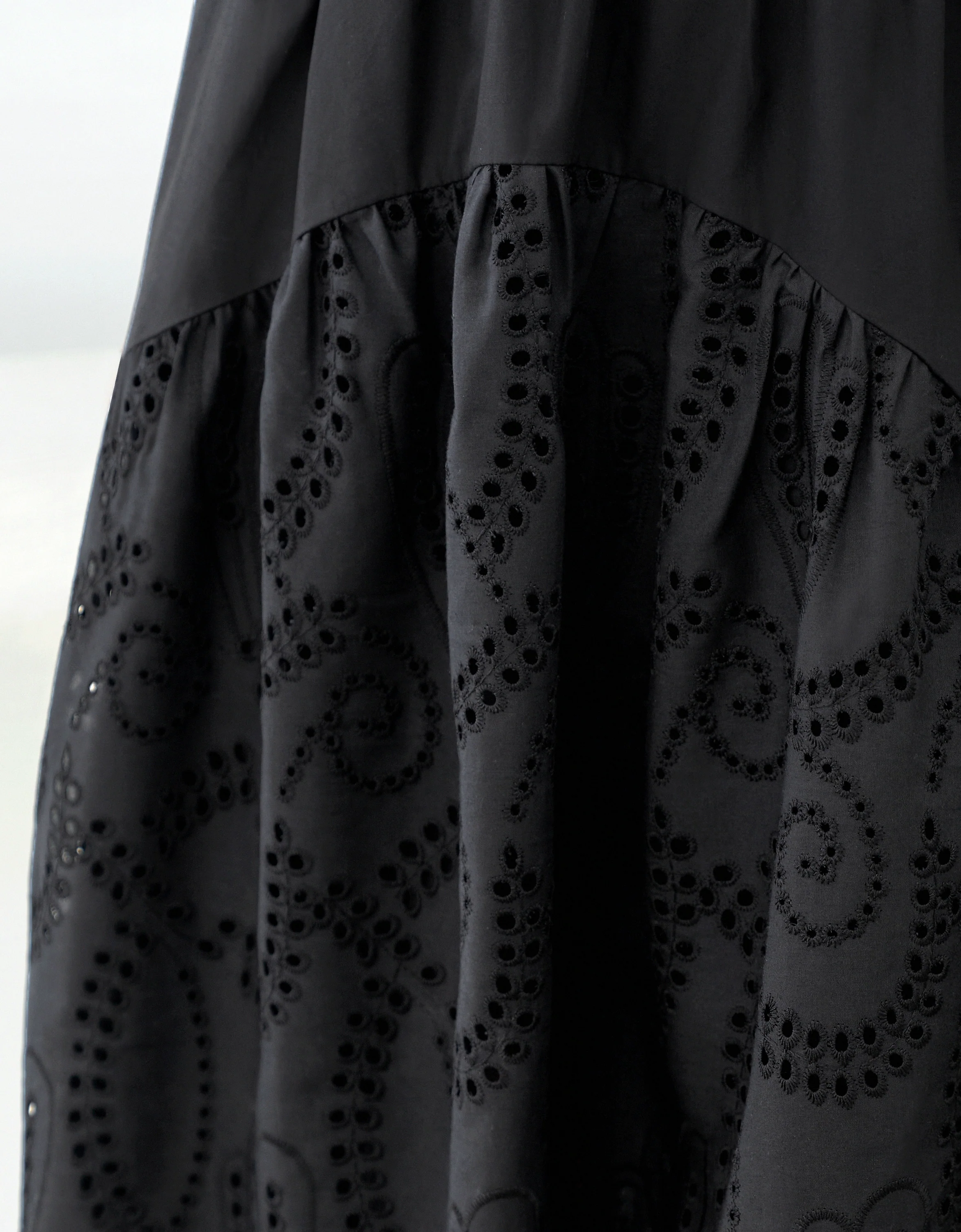 Embroidered Skirt Button Front Sleeveless Dress - Image 12