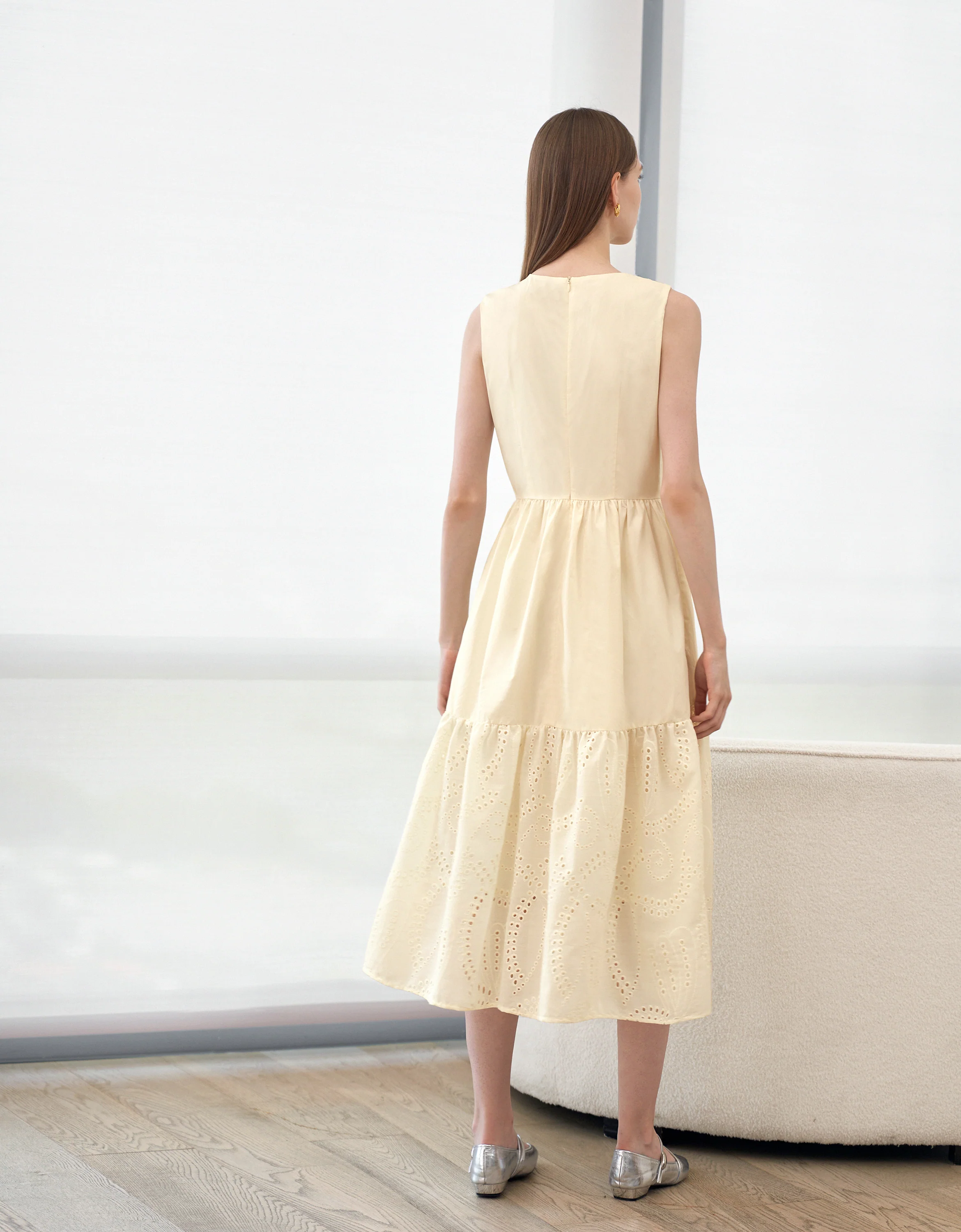 Embroidered Skirt Button Front Sleeveless Dress - Image 6