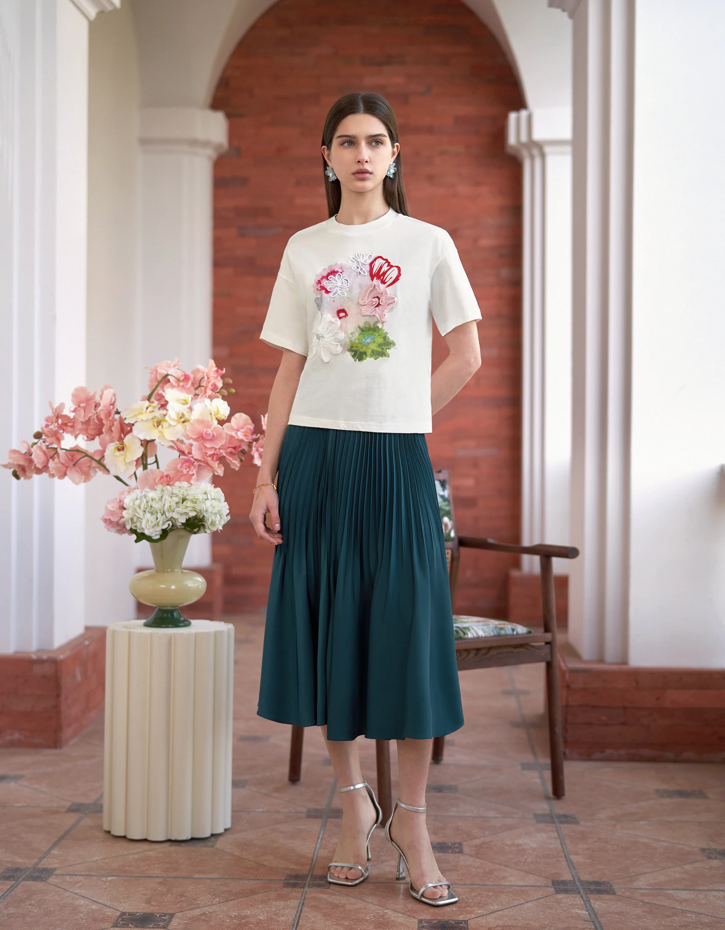 Floral Print Embroidered T-Shirt - Image 9