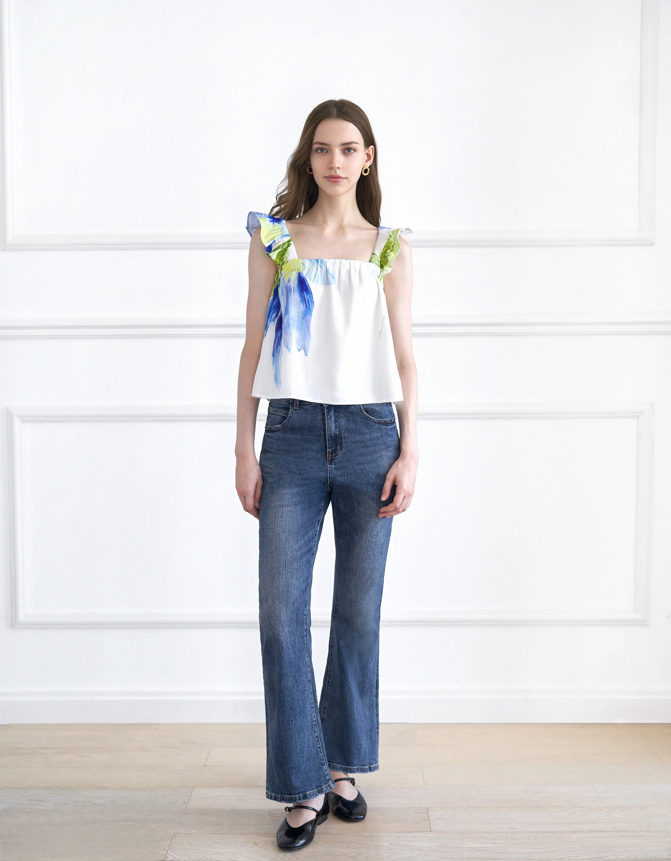 Floral Print Flared Sleeve Top - Image 2