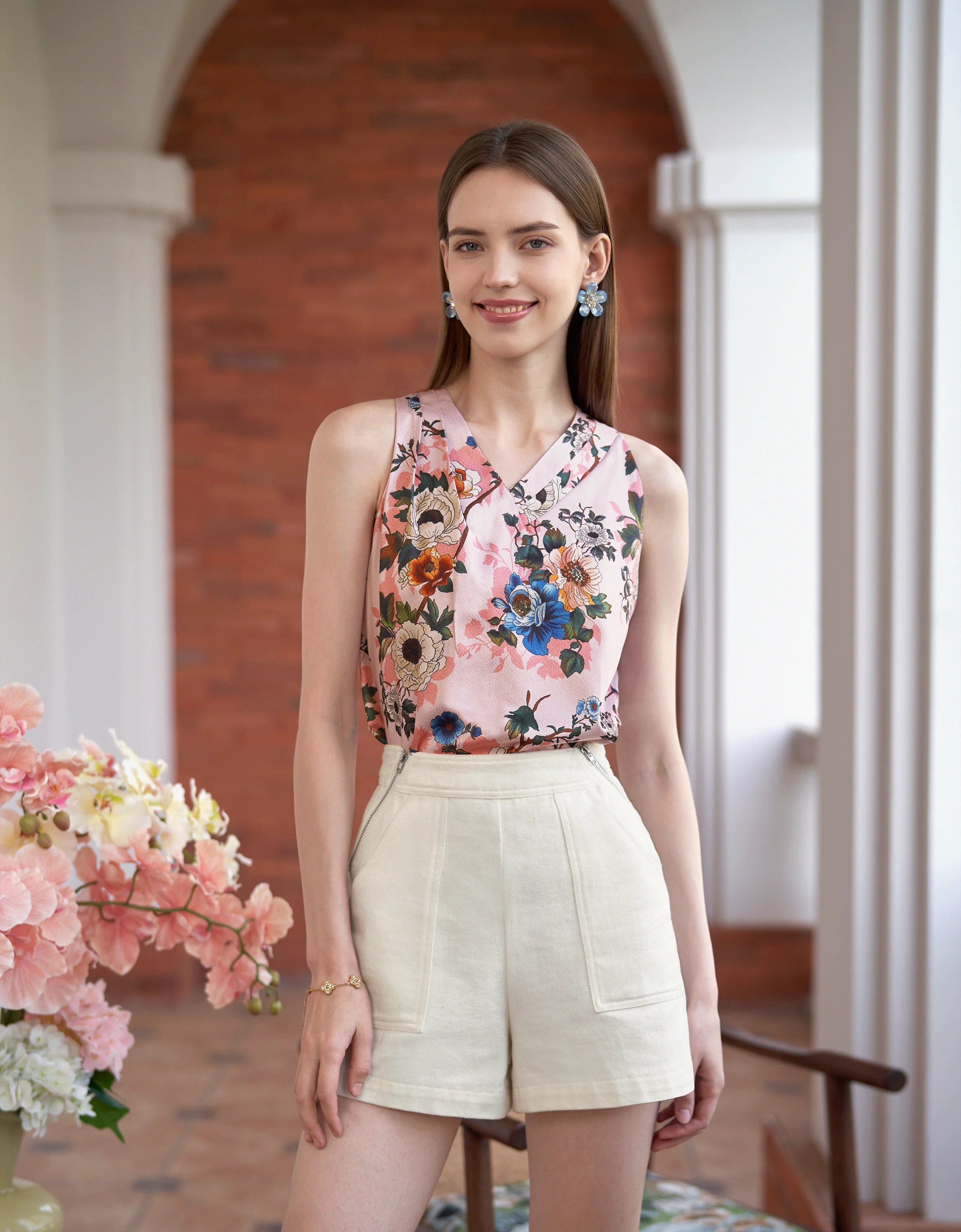 Floral Print Pleated Shoulder V-neck Top