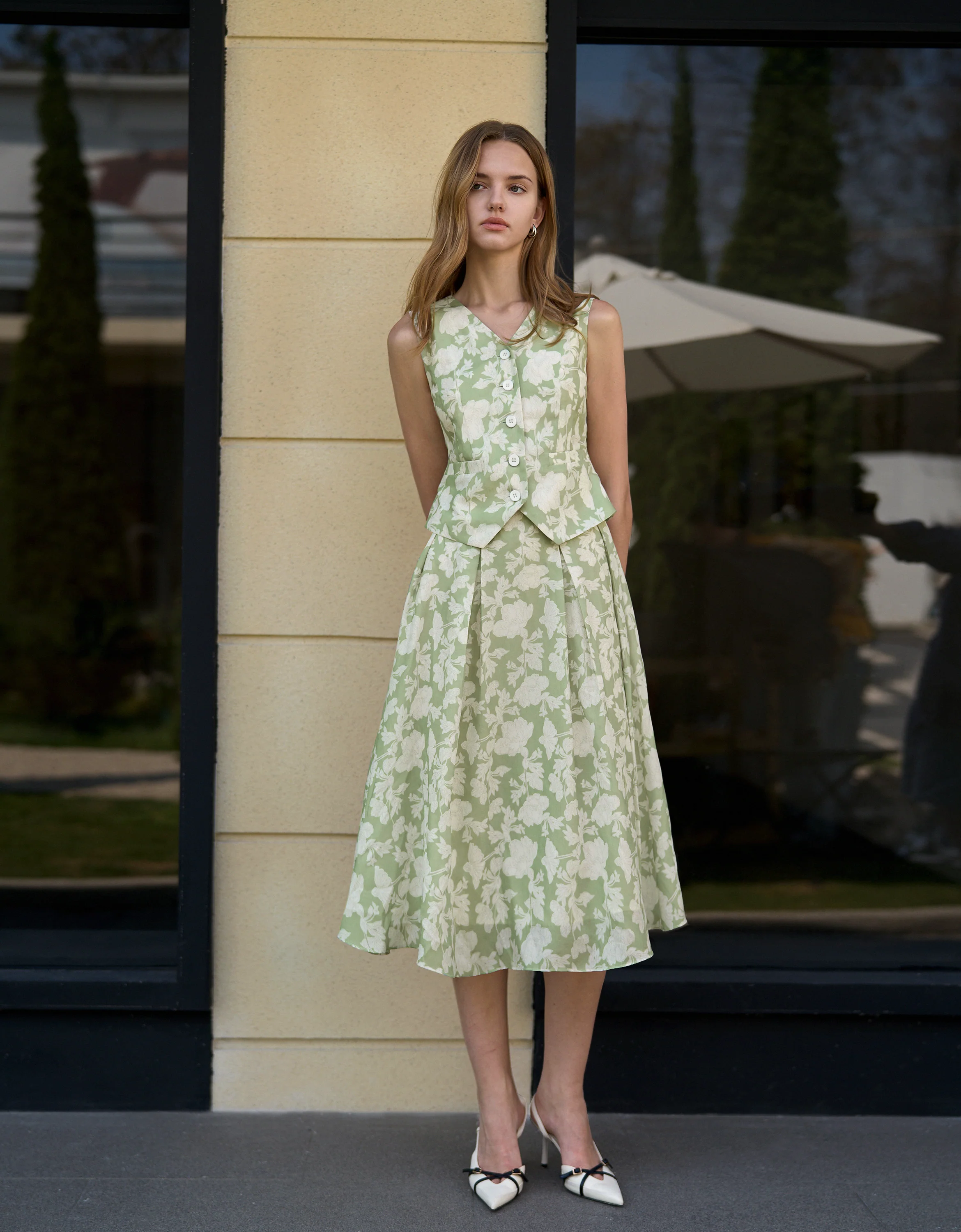 Floral Print Sleeveless Vest Midi Dress - Image 3