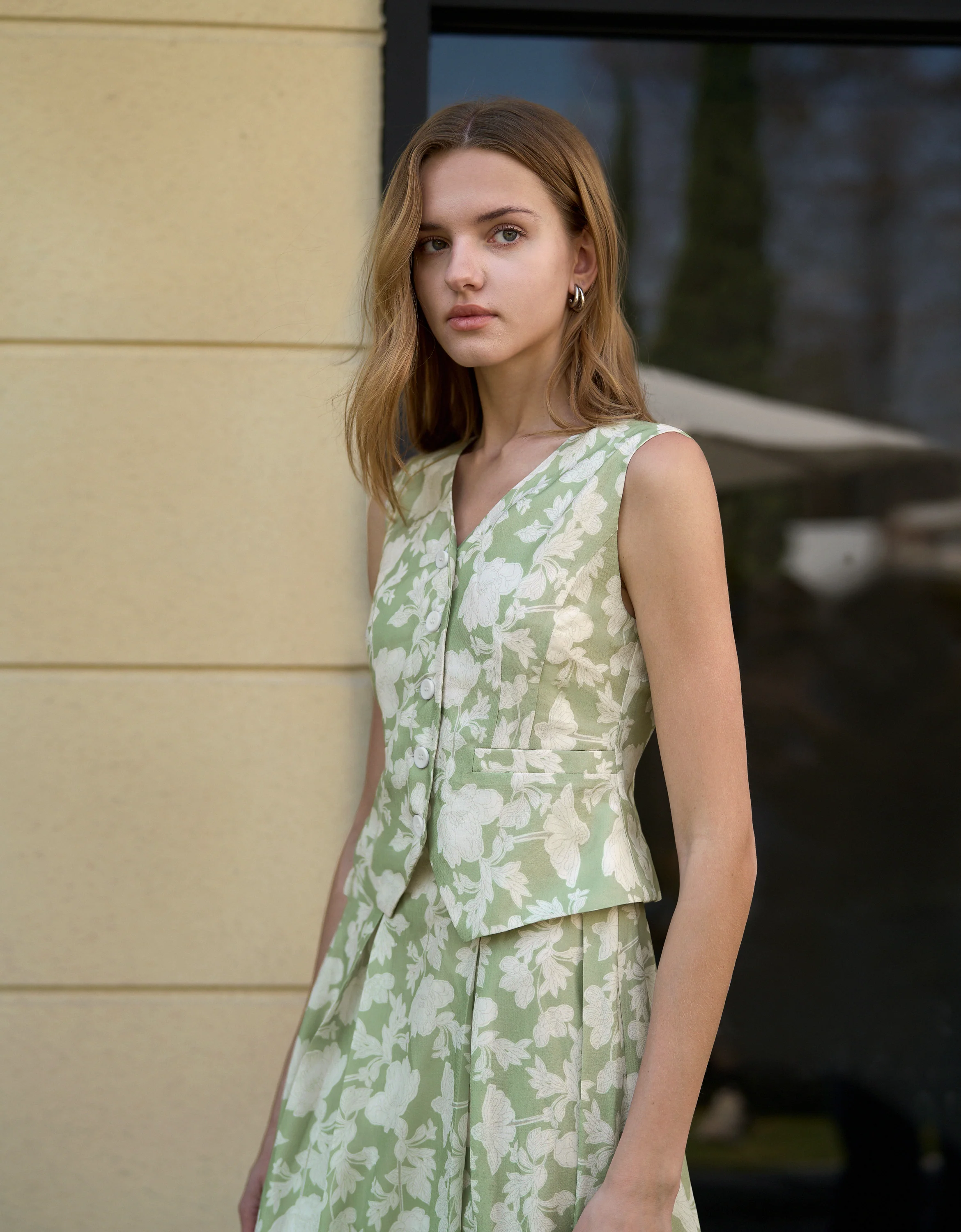 Floral Print Sleeveless Vest Midi Dress - Image 5