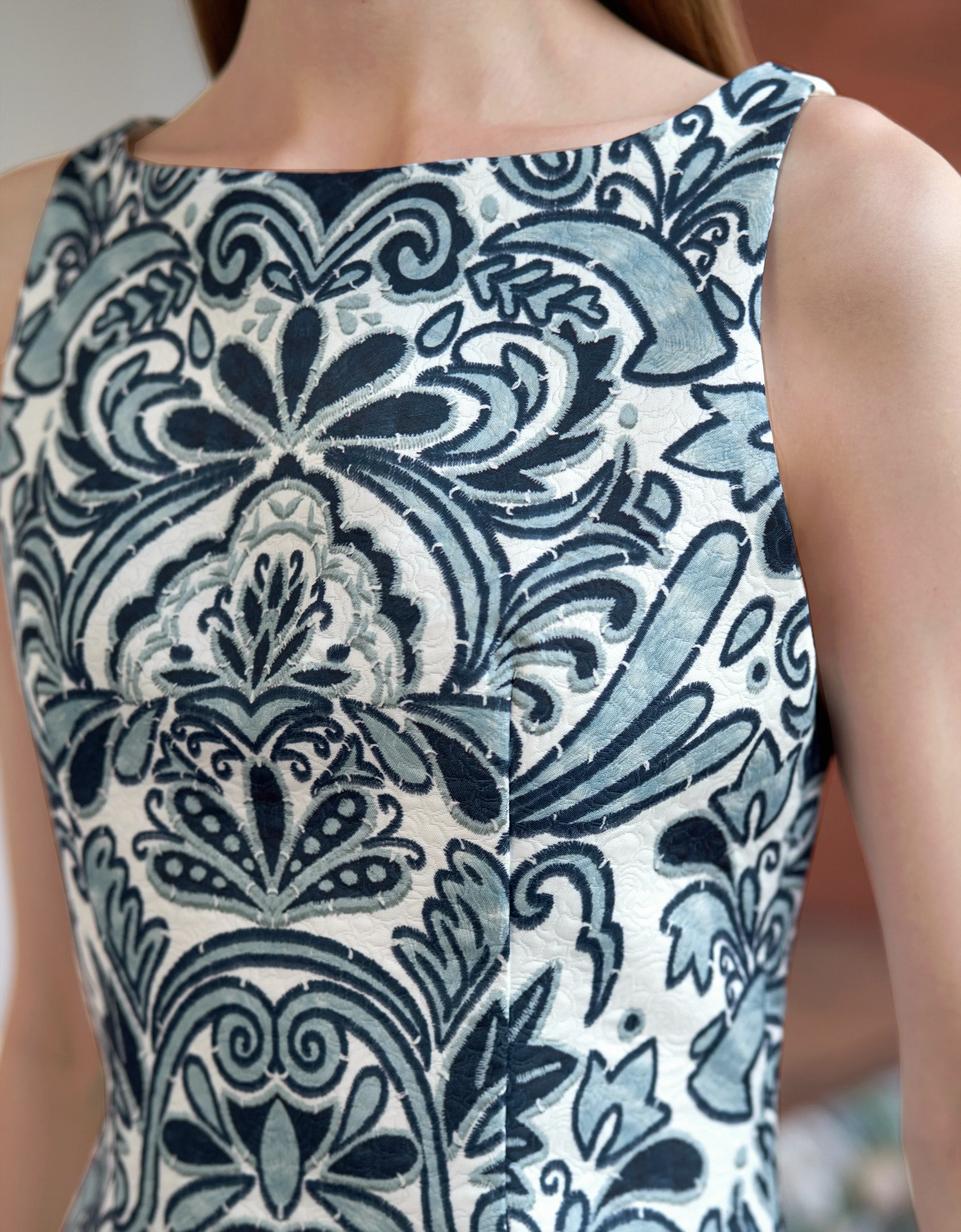 Jacquard Art Print Sleeveless Top - Image 4