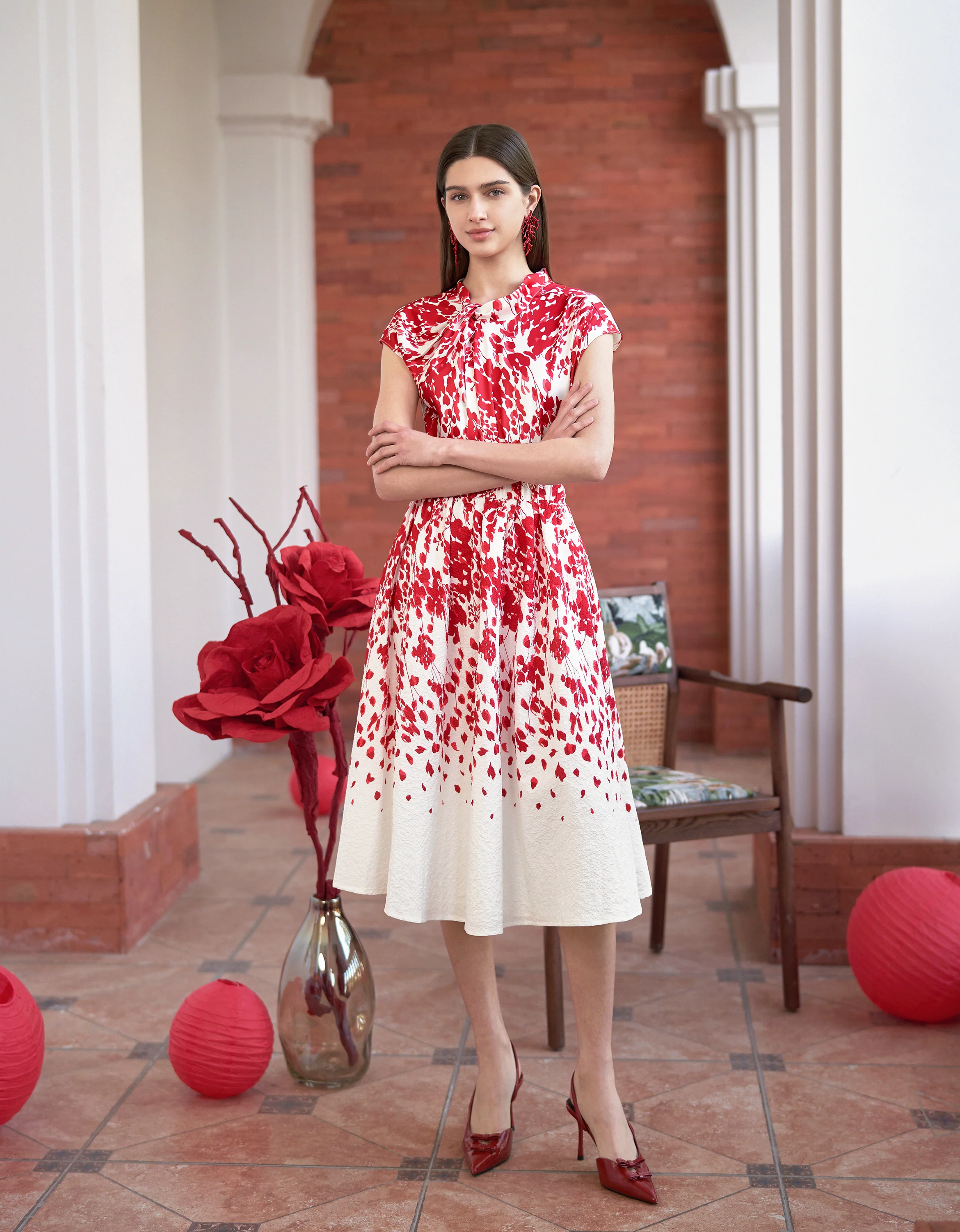 Knot Collar Floral Print Top - Image 5
