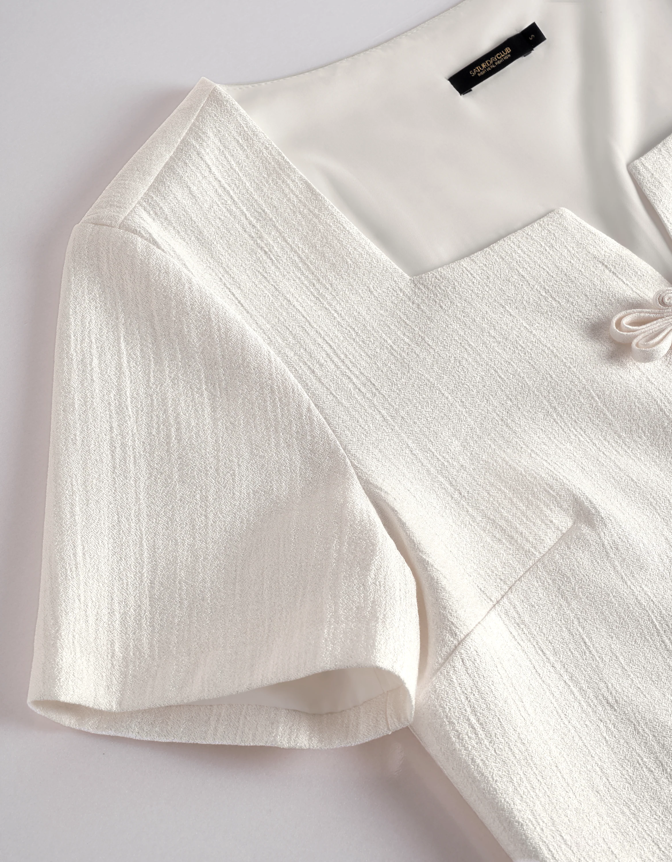 Mandarin Knot Button Short Sleeve Cropped Top - Image 16