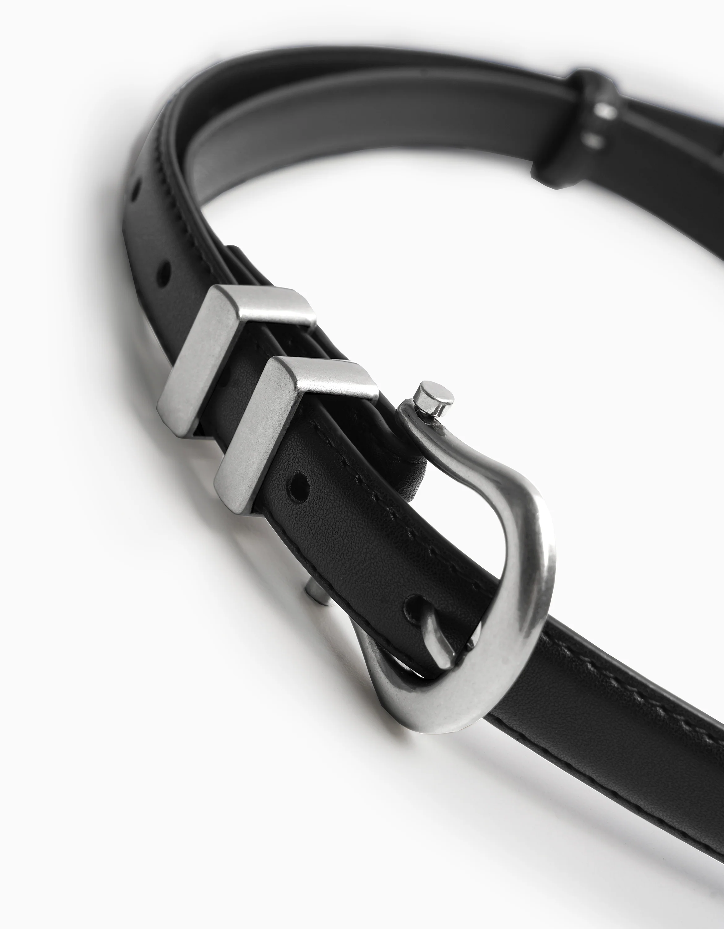 Metallic Buckle Belt - Image 2