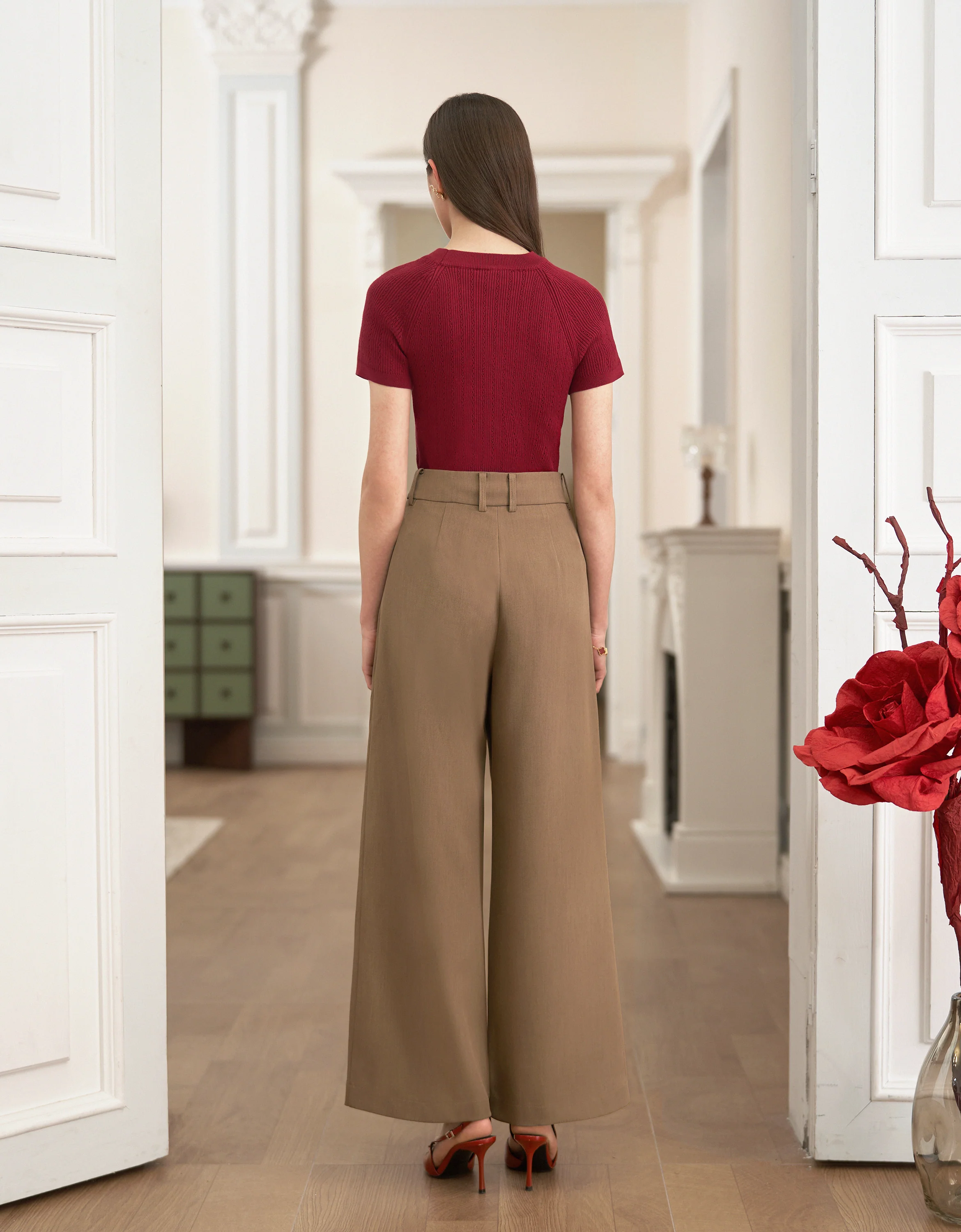Mid-waist Pleated Wide-leg Pants - Image 2
