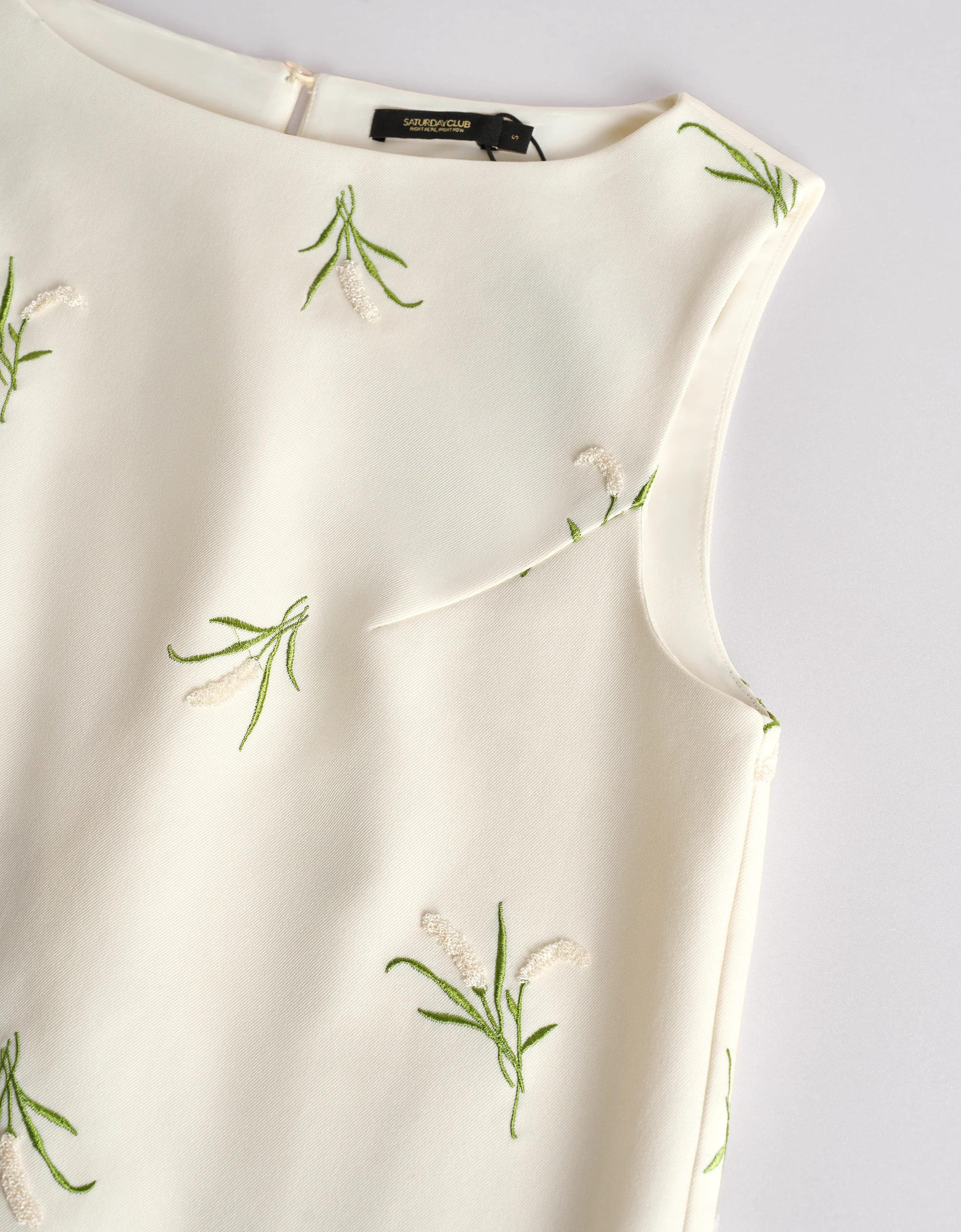Pleated Back Sleeveless Jacquard Dress - Image 6