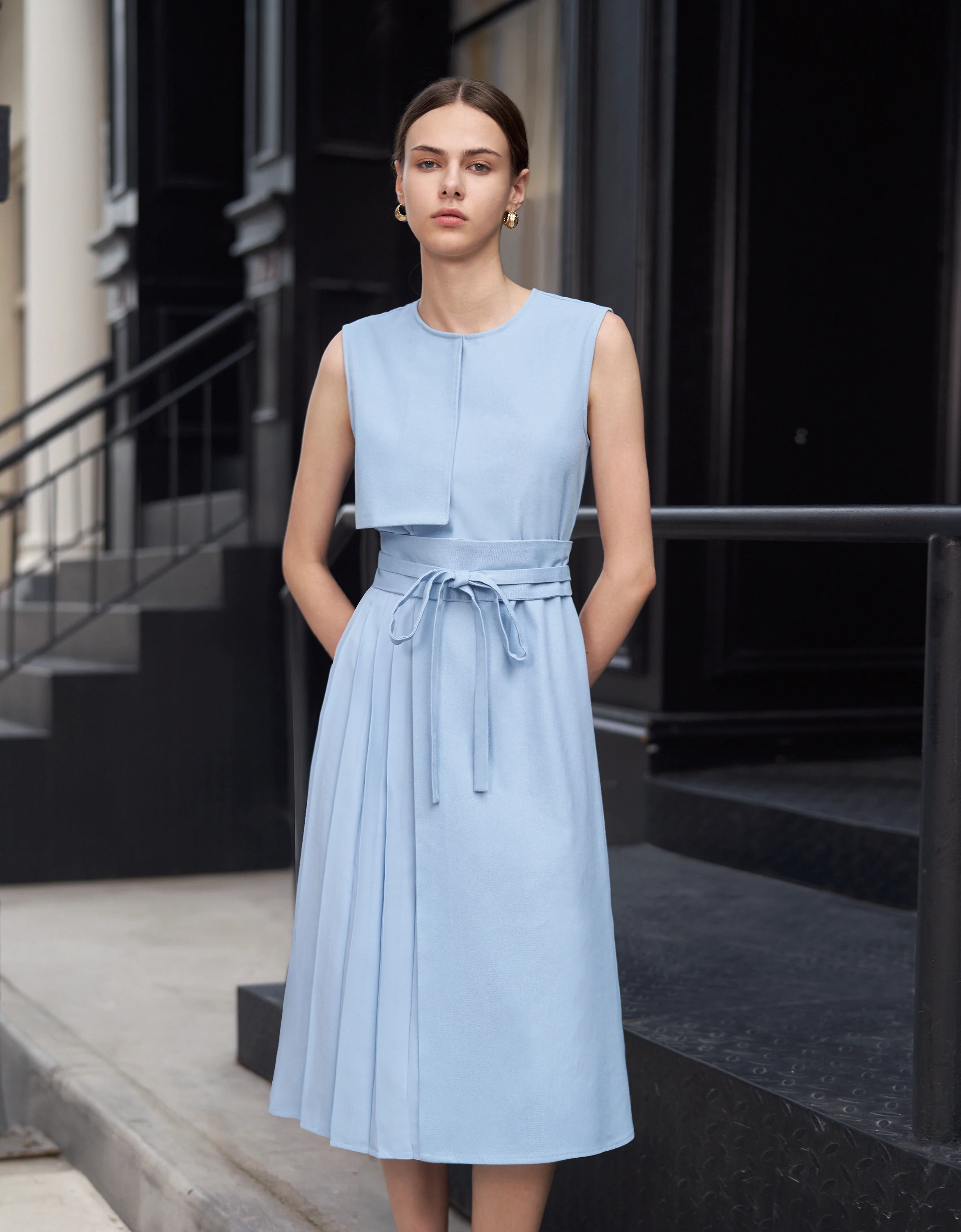 Pleated Panel Denim Midi Dress - Image 19