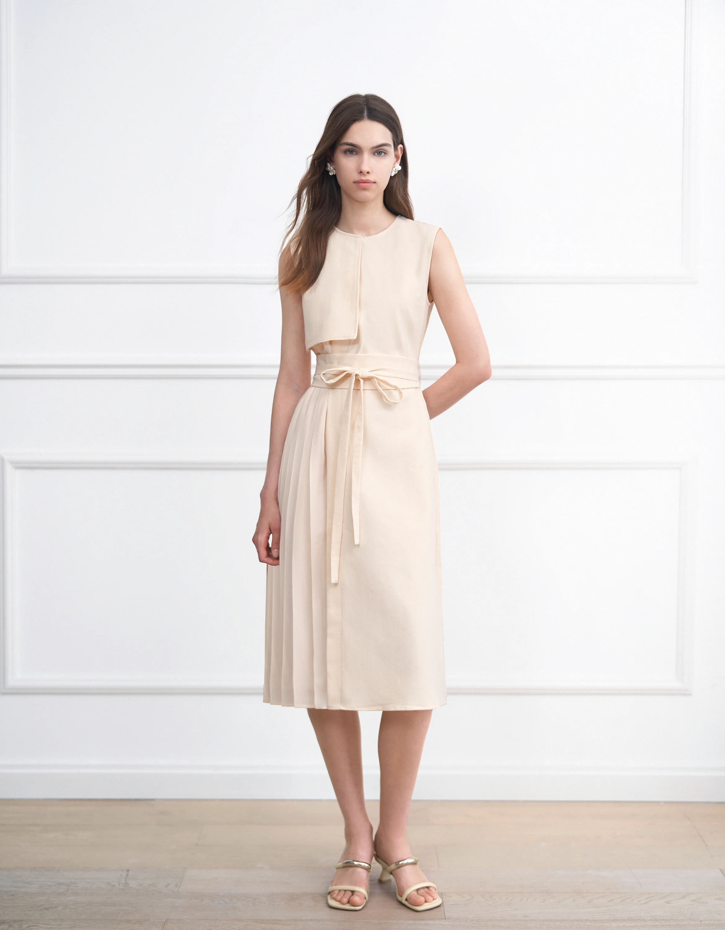 Pleated Panel Denim Midi Dress - Image 23