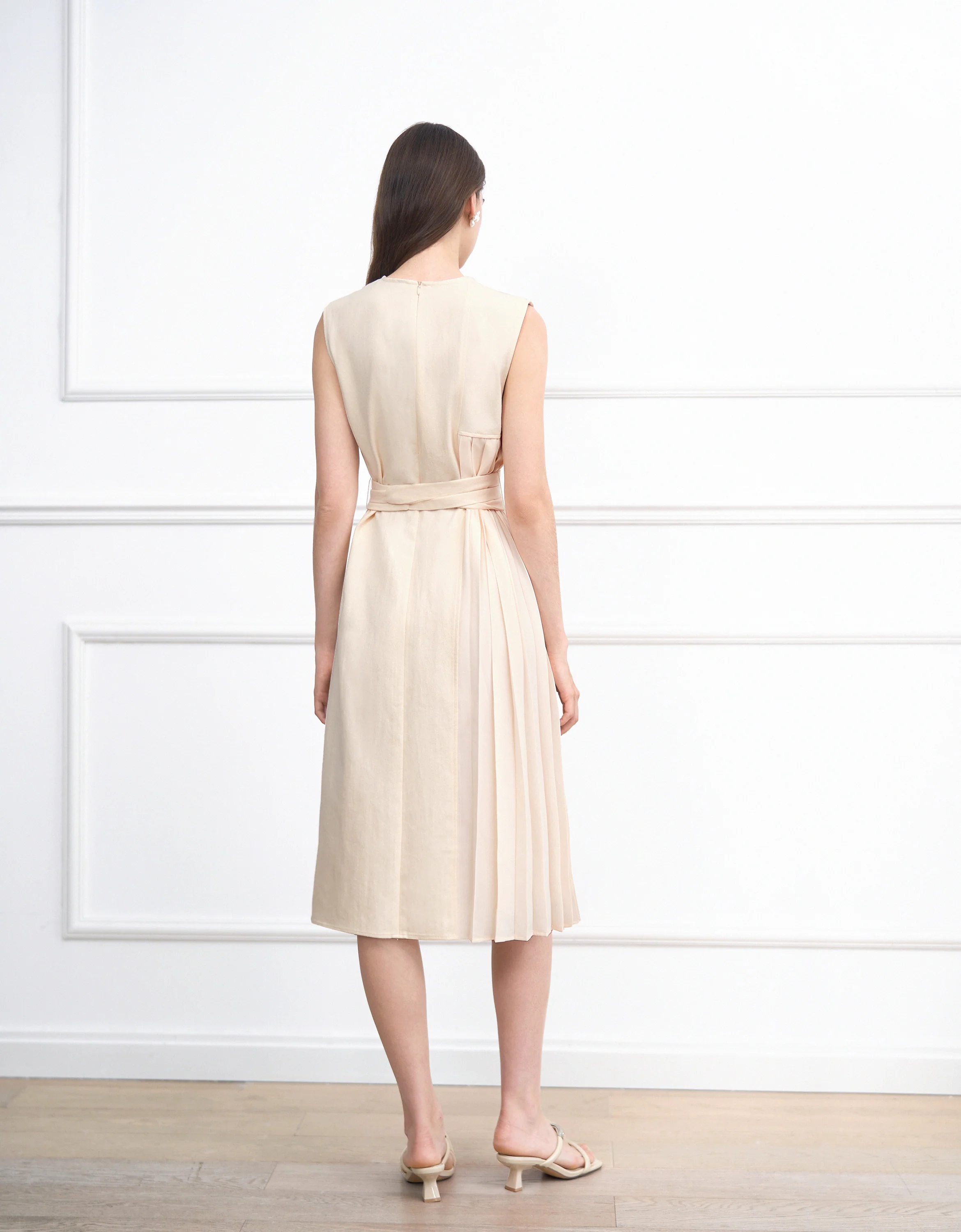 Pleated Panel Denim Midi Dress - Image 26