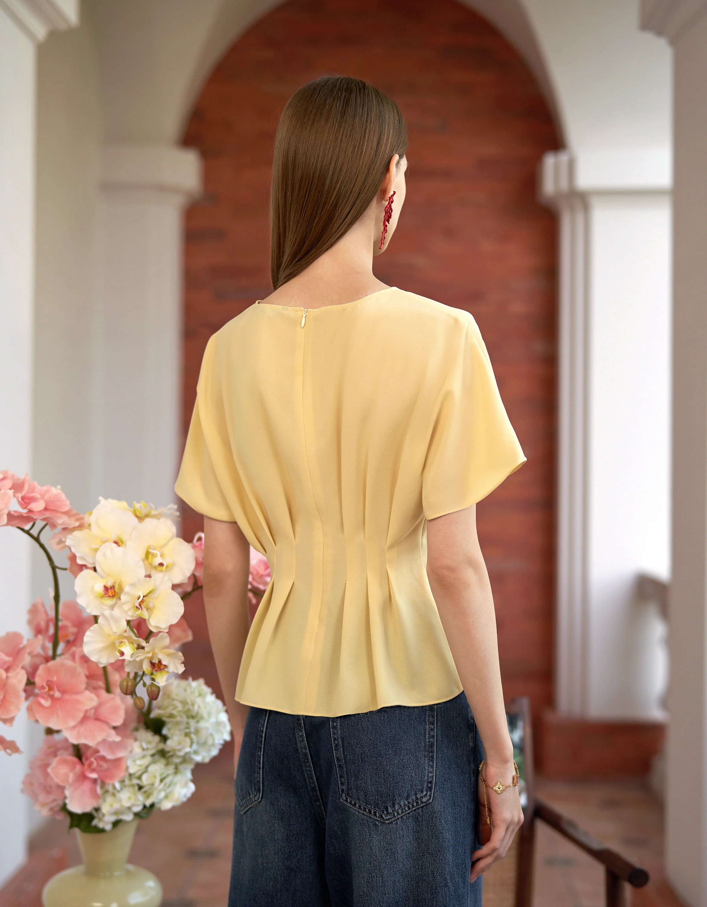 Pleated Waist Round Neck Short Sleeve Top - Image 11