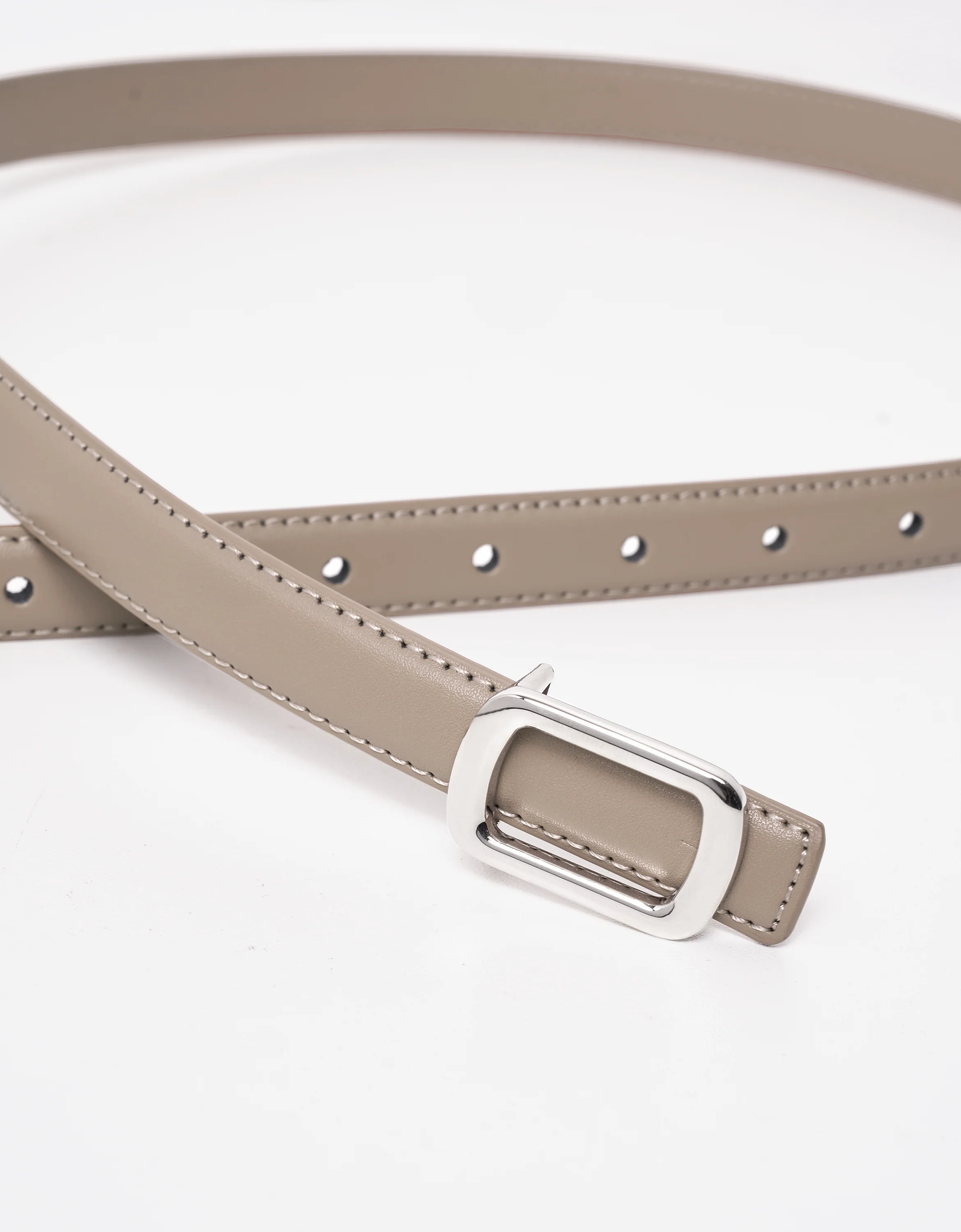 Rectangular Buckle Thin Leather Belt - Image 3