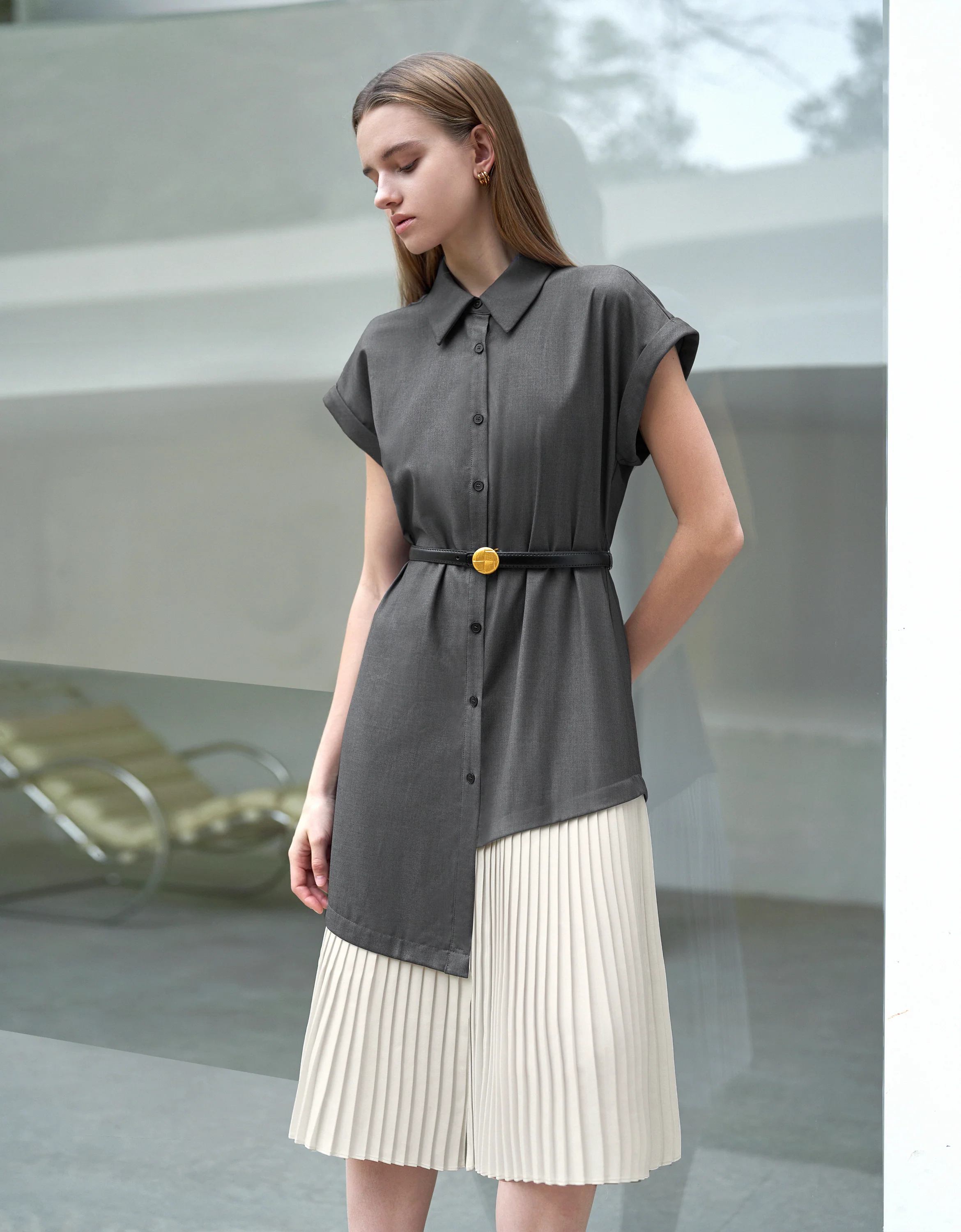 Round Buckle Leather Belt - Image 4