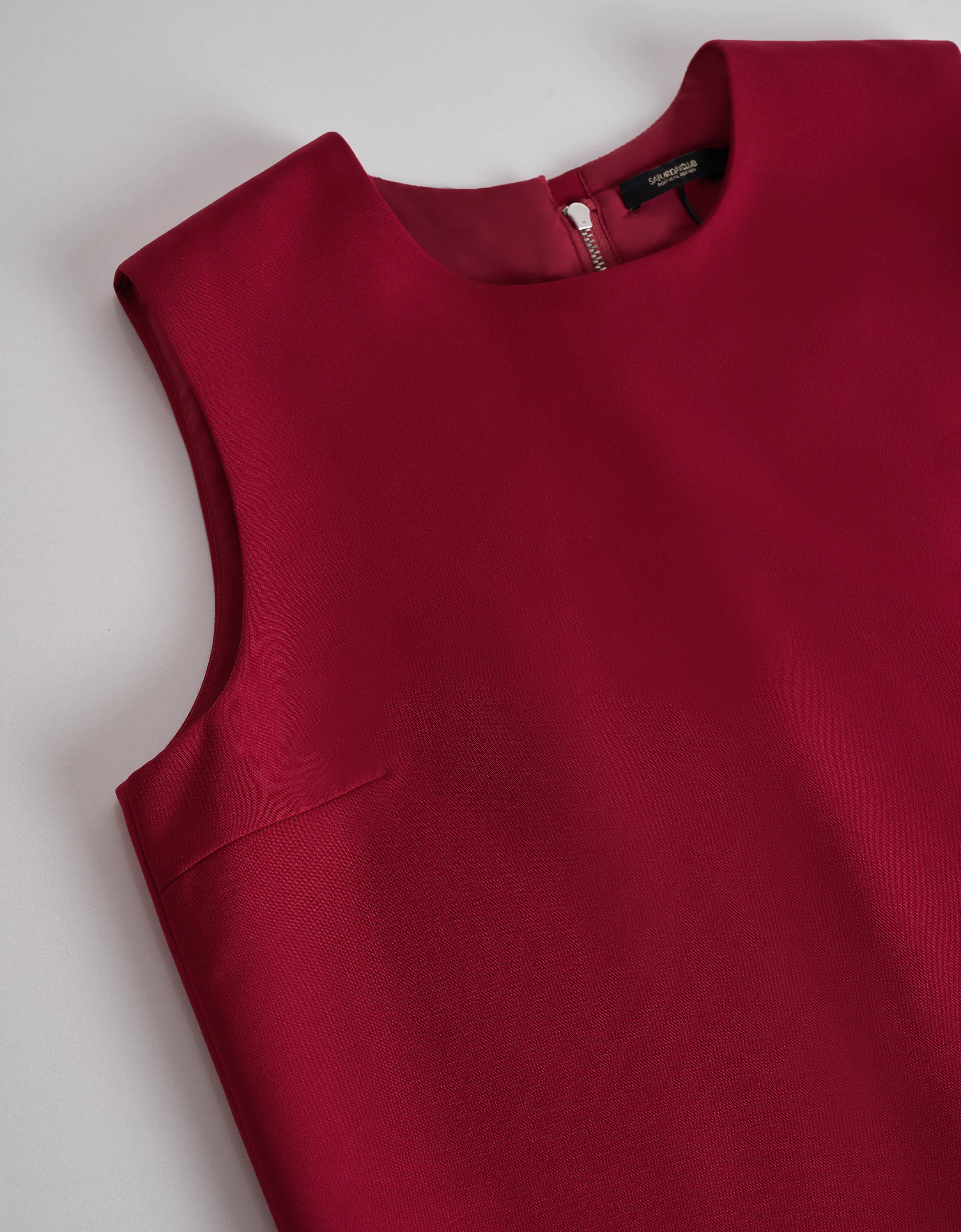 Round Neck Sleeveless Top - Image 7