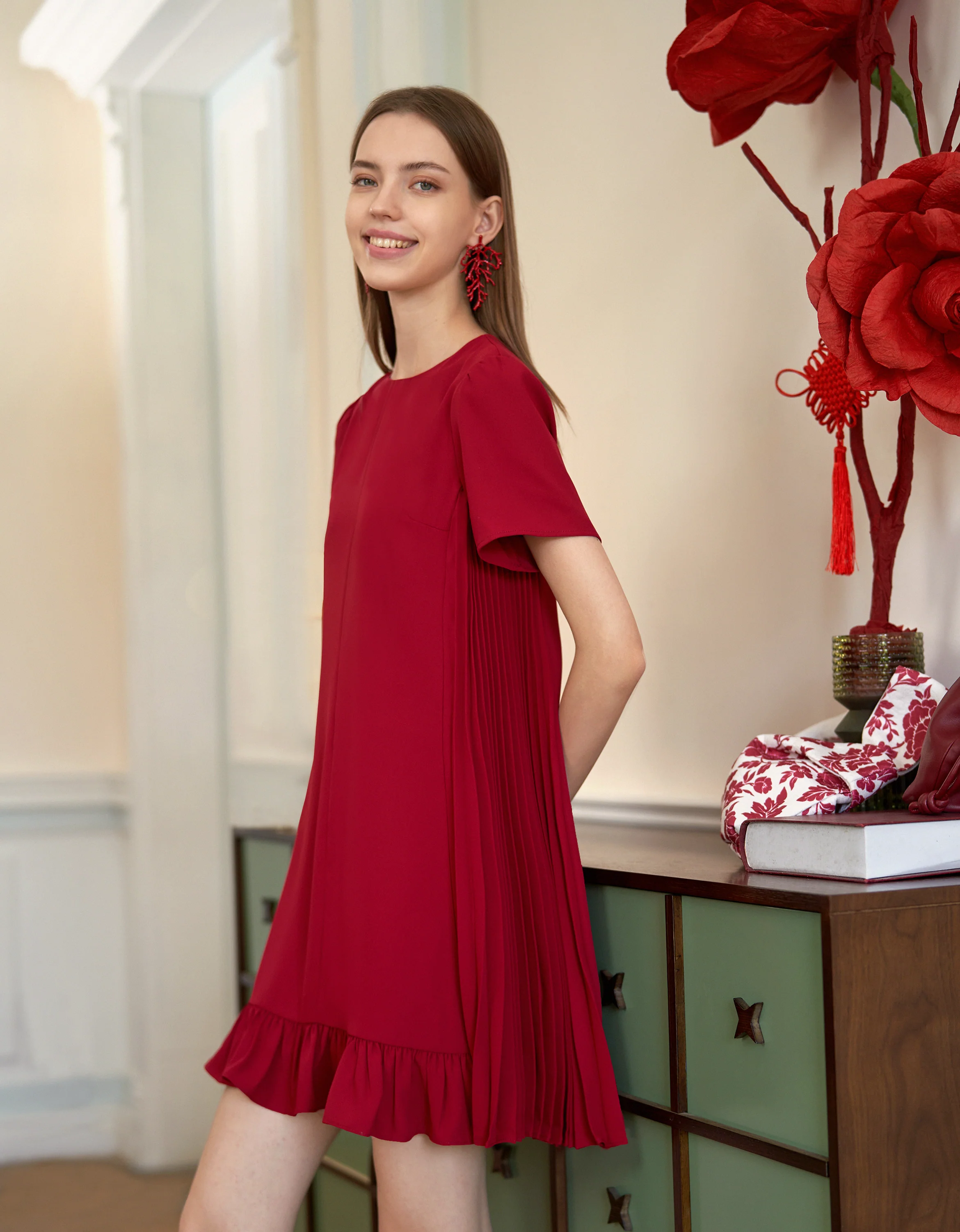 Ruffled Hem Round Neck Short Sleeve Dress - Image 2