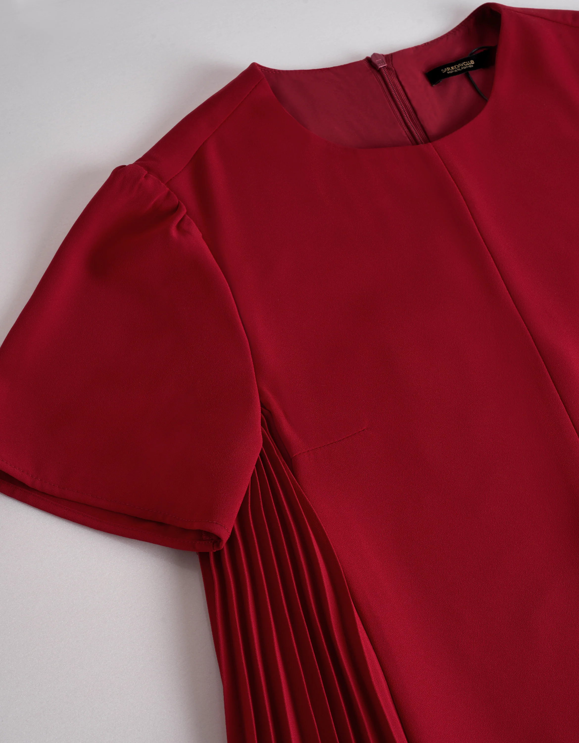 Ruffled Hem Round Neck Short Sleeve Dress - Image 5