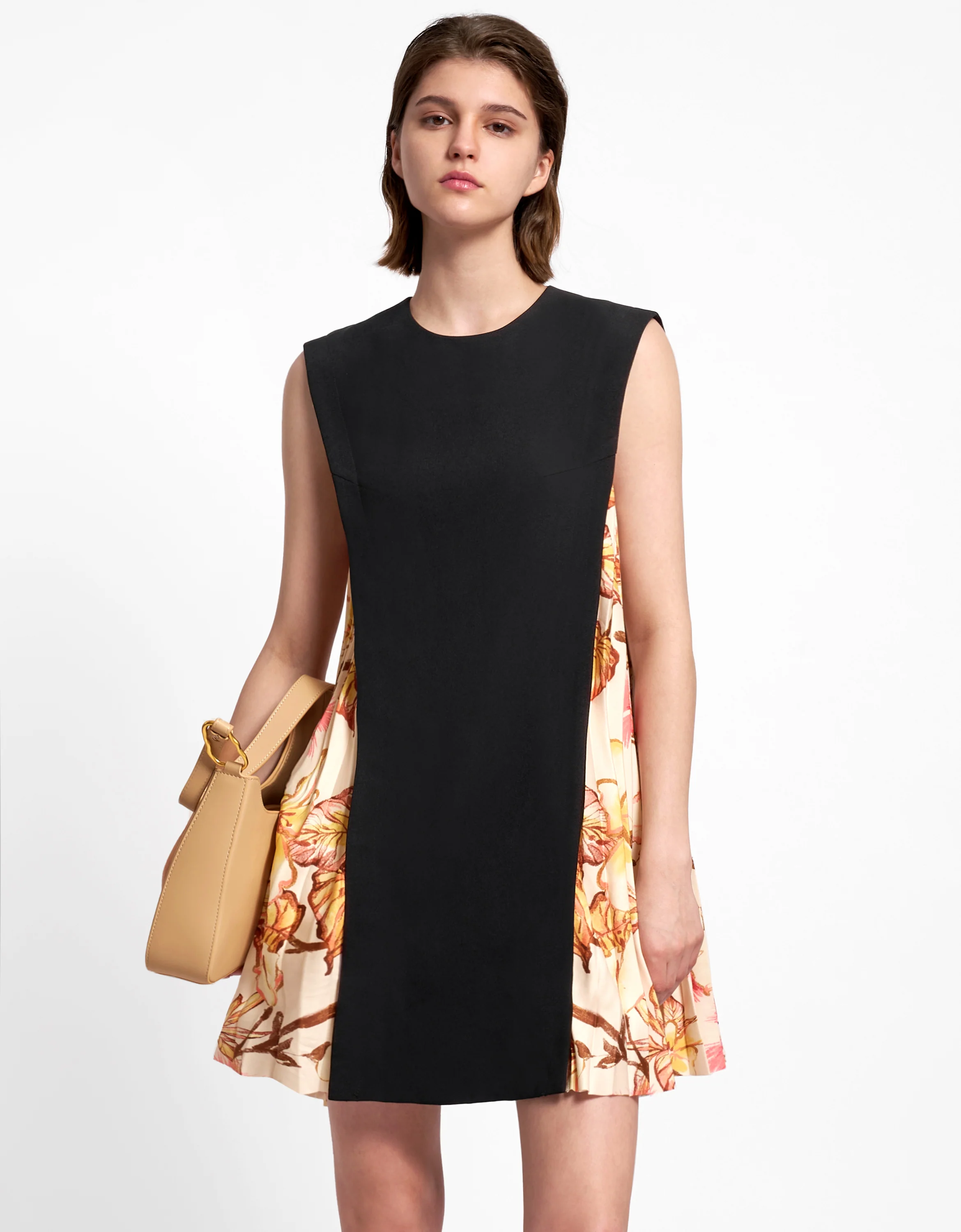 Side Printed Pleated Shift Dress - Image 96