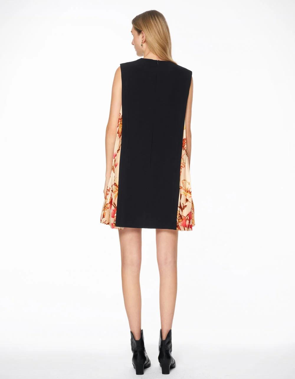 Side Printed Pleated Shift Dress - Image 98
