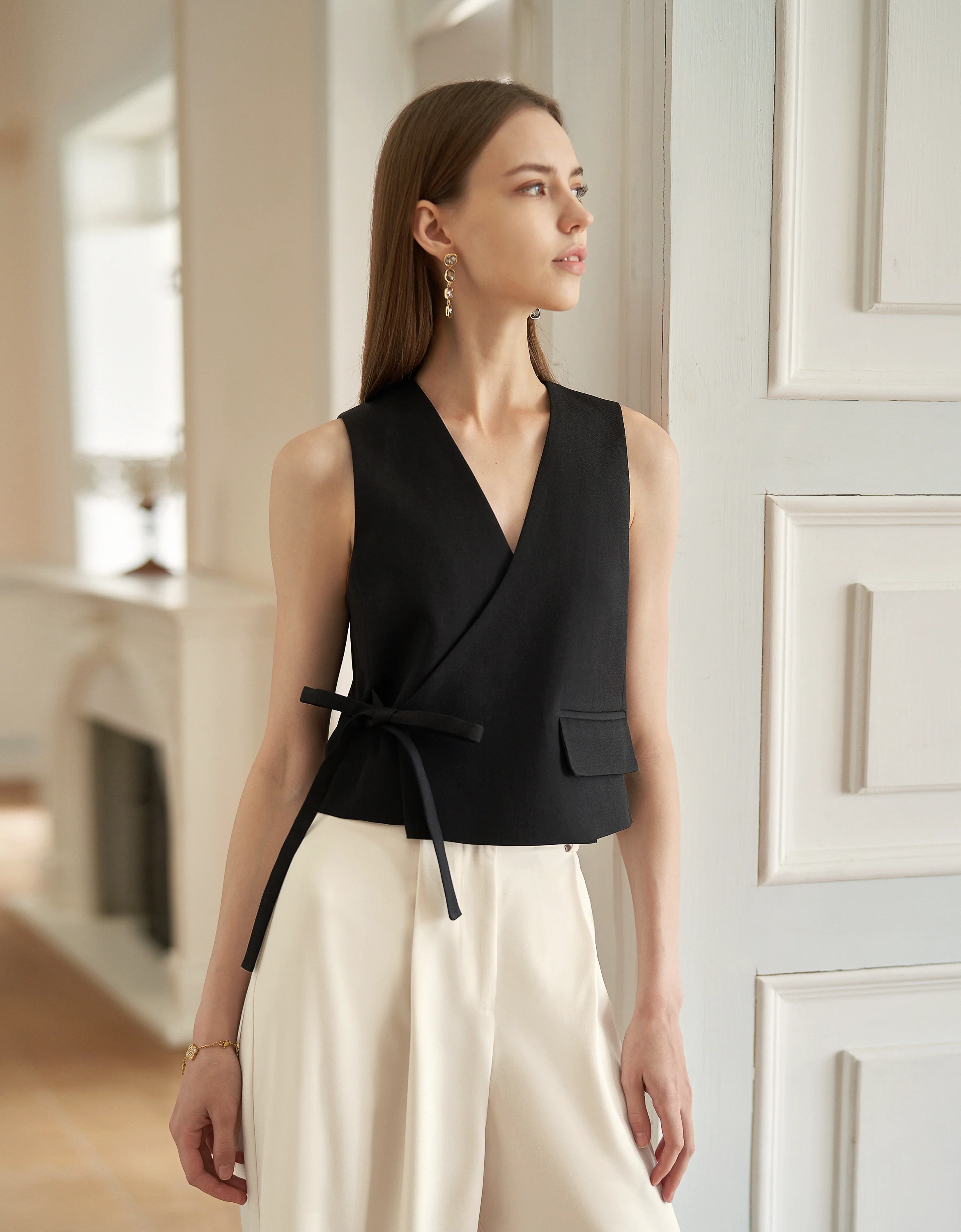 Side Tie V-neck Sleeveless Vest