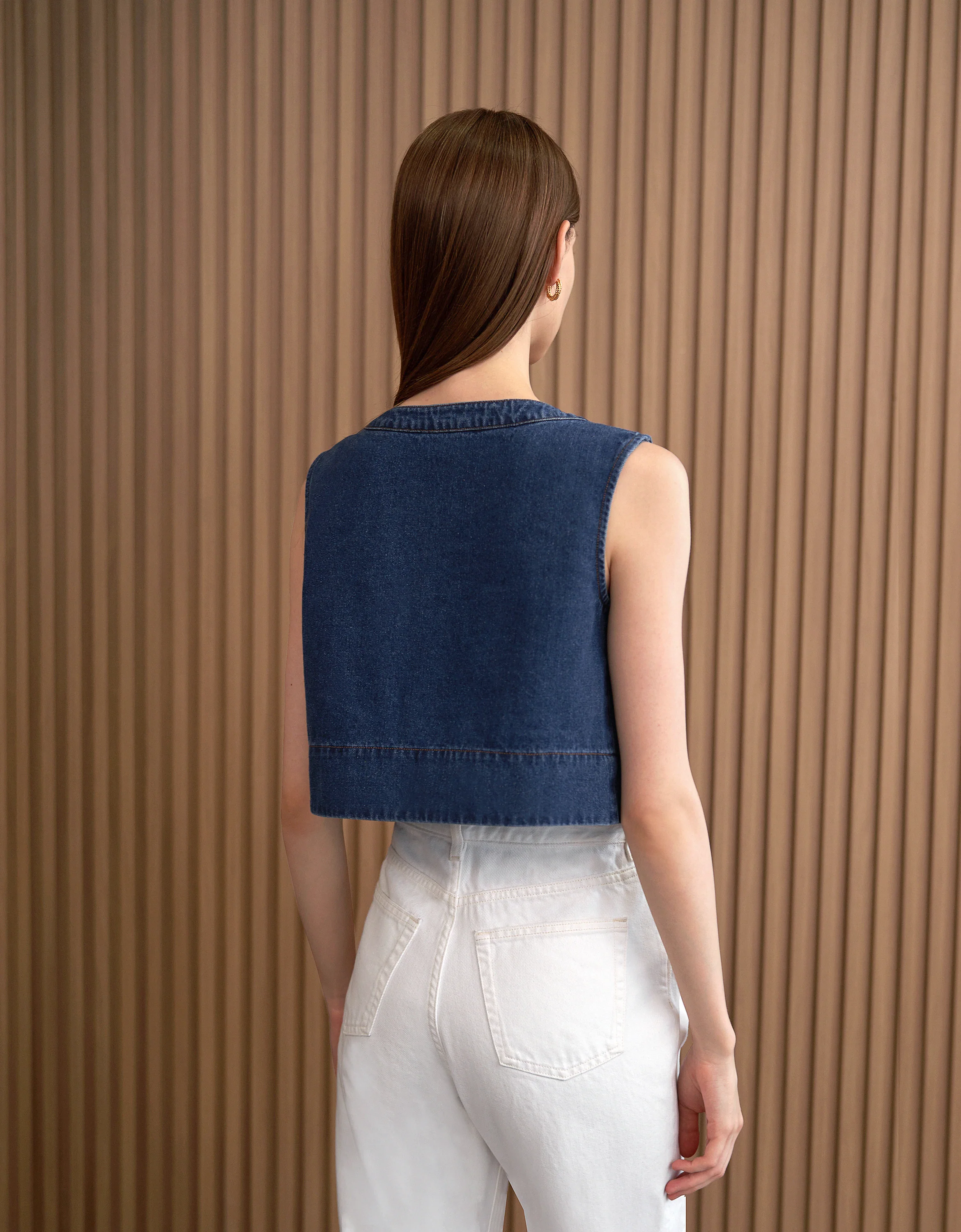 Sleeveless Button Front Denim Top - Image 5