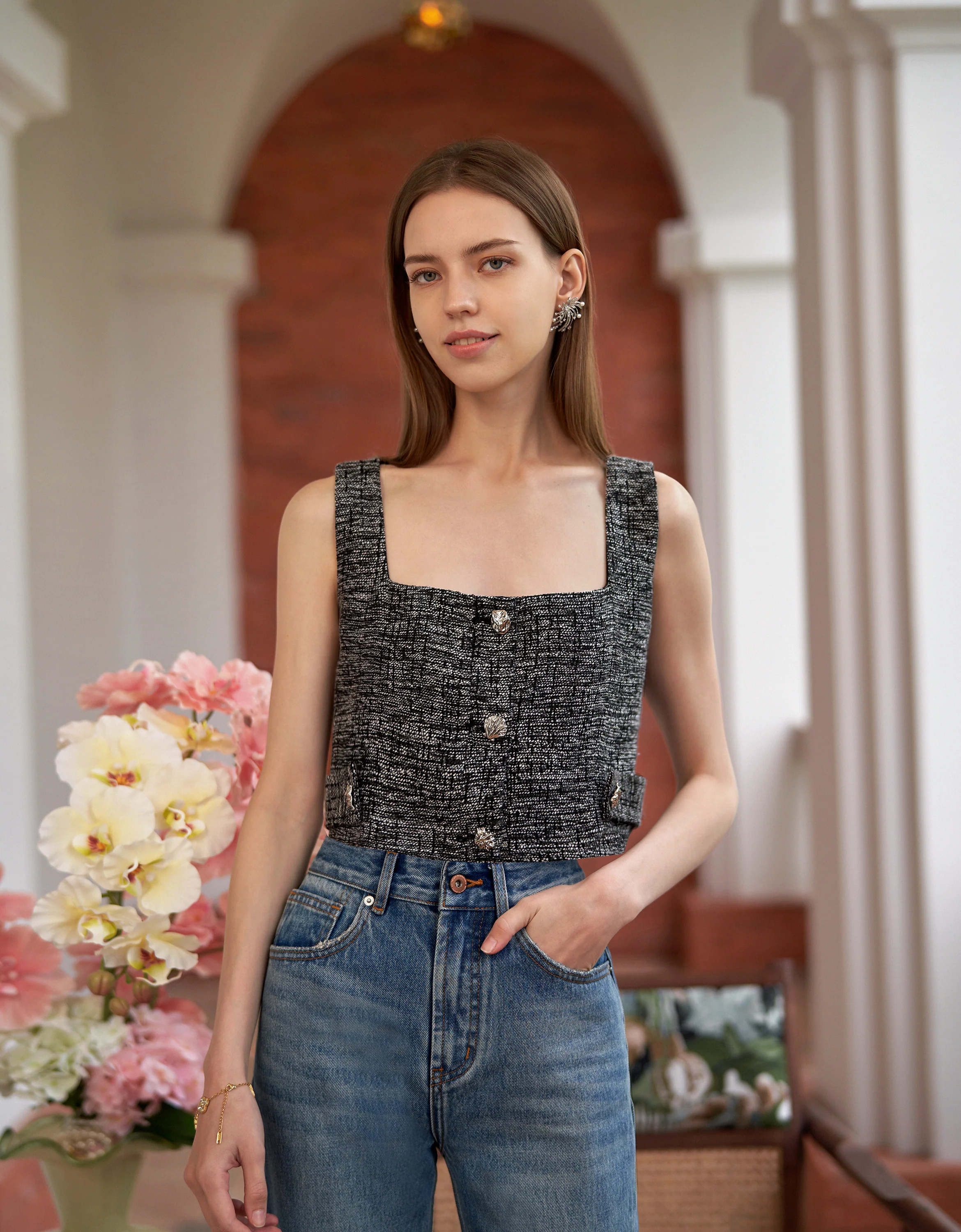 Square Neck Textured Crop Top - Image 4