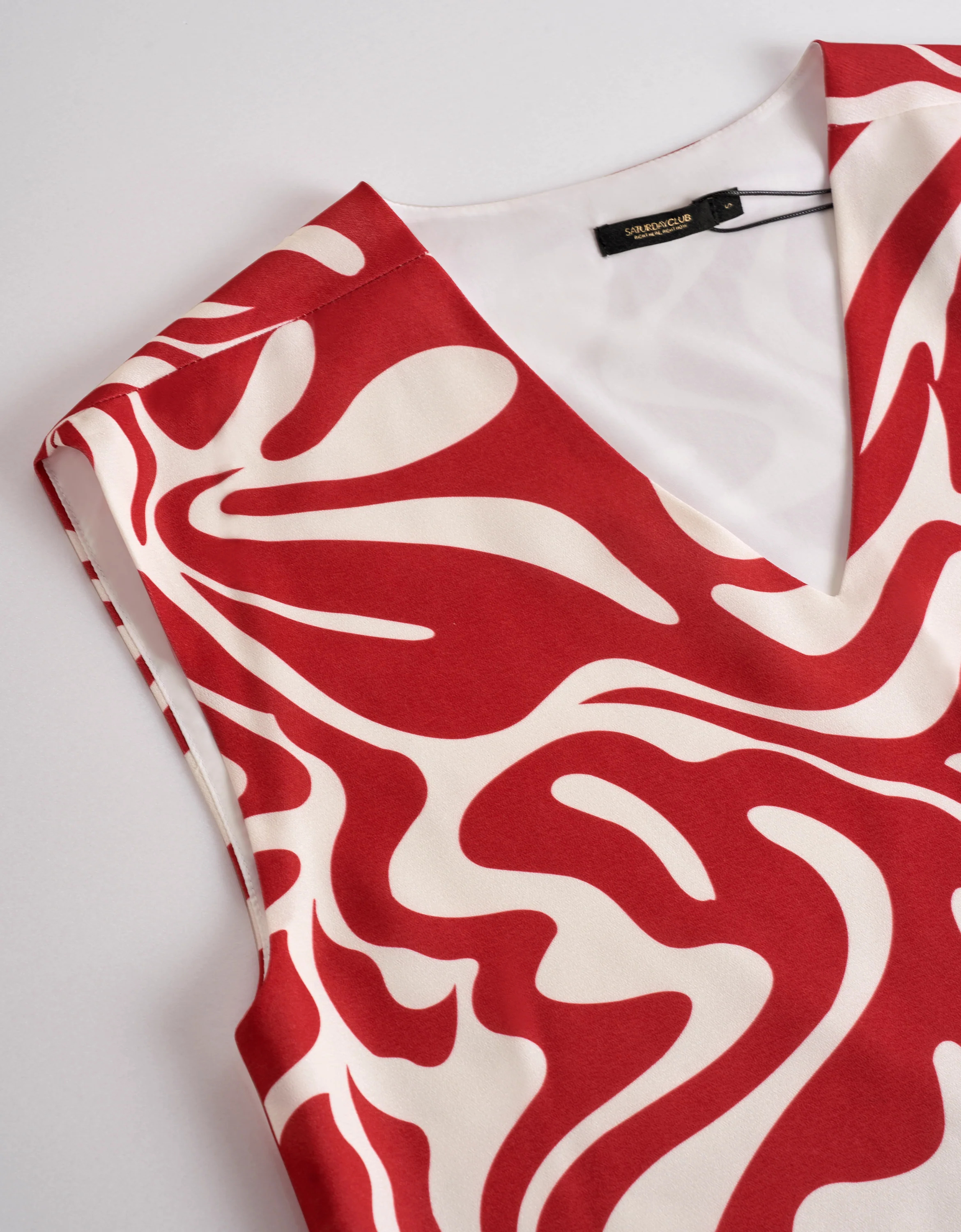 V-neck Sleeveless Print Top - Image 5